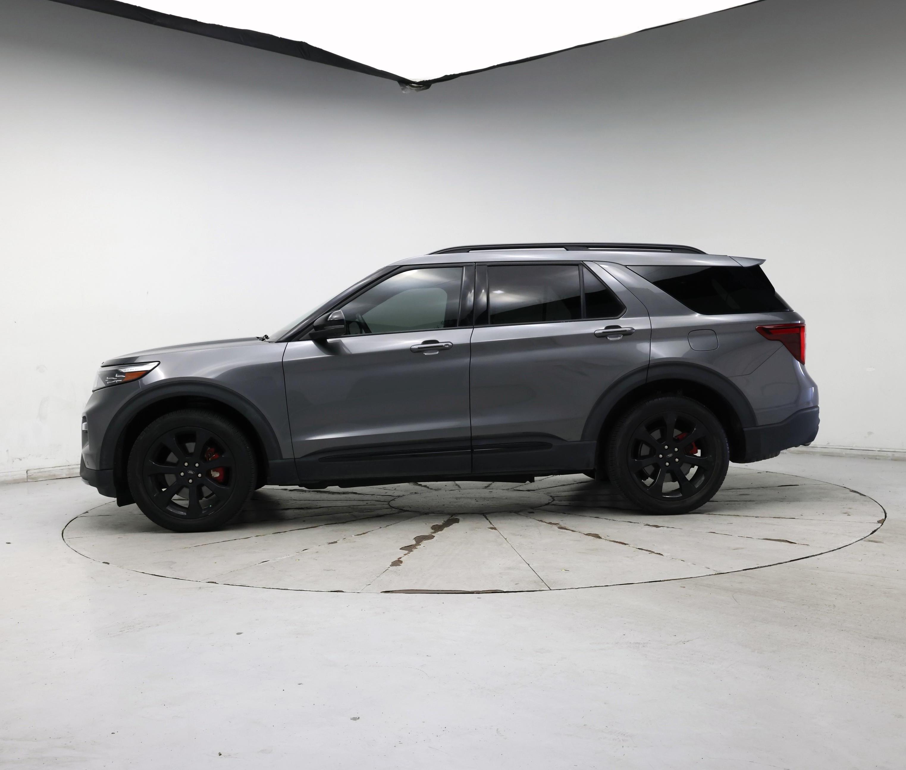 Thumbnail: 2023 Ford Explorer - 3