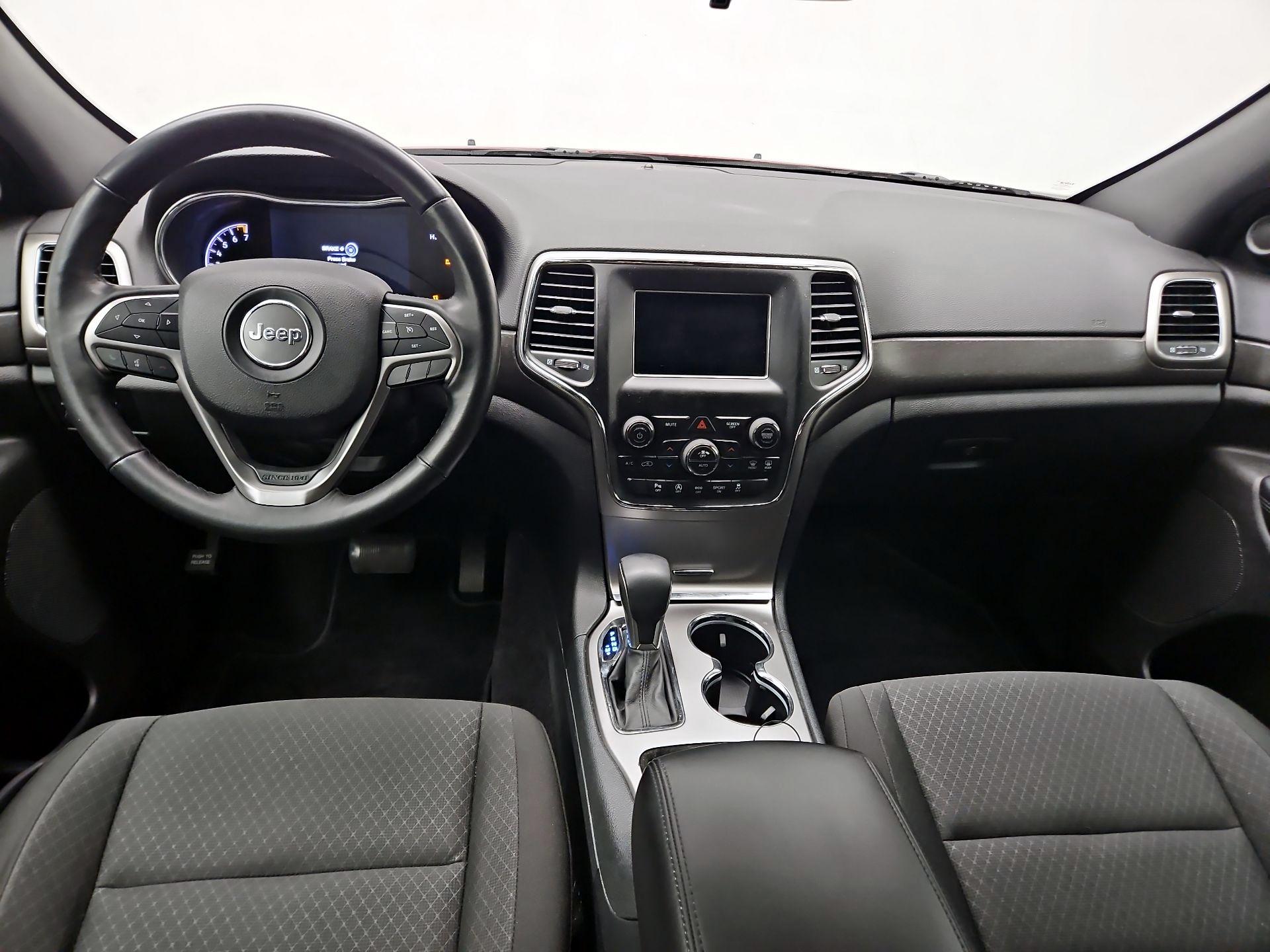 Thumbnail: 2018 Jeep Grand Cherokee - 9