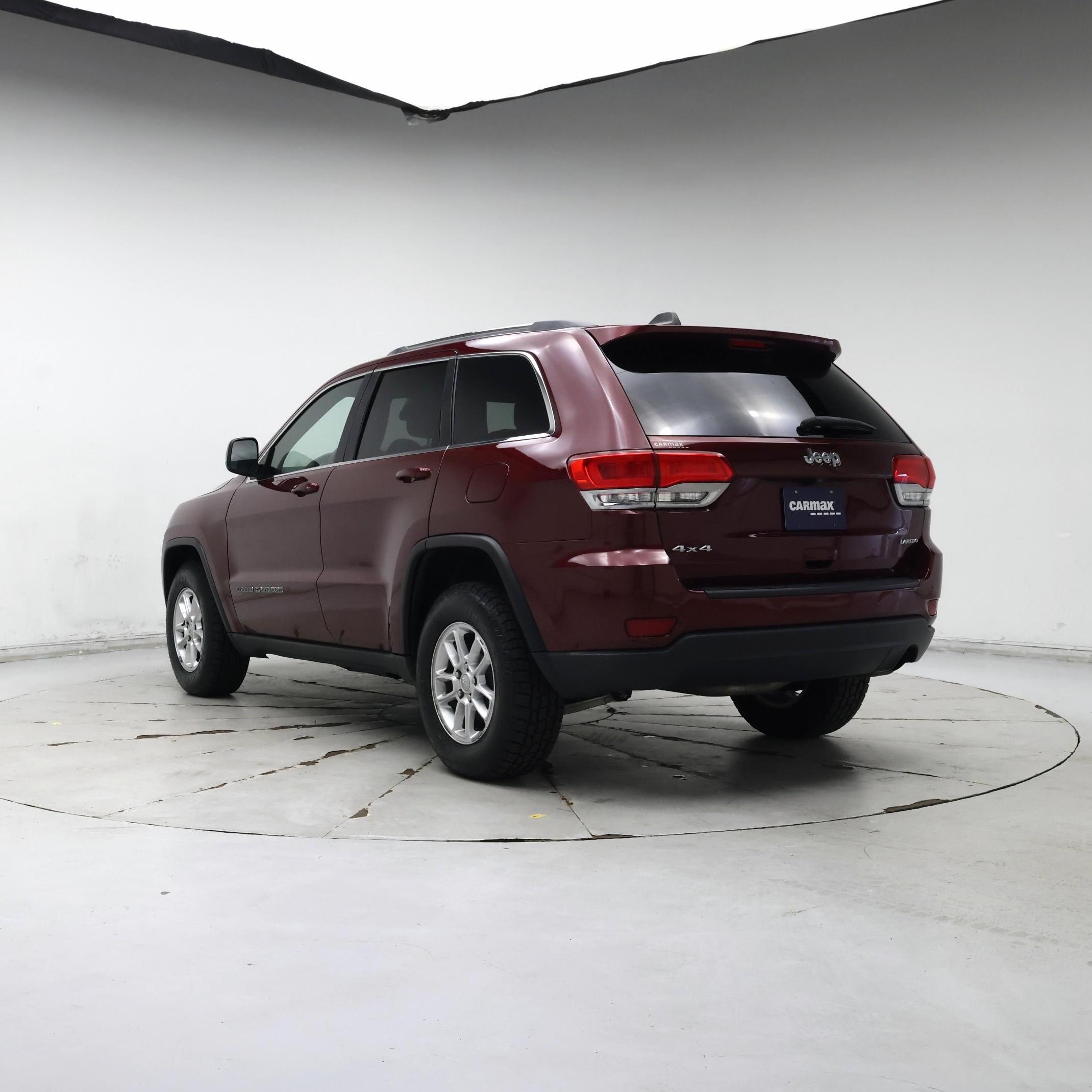 Thumbnail: 2018 Jeep Grand Cherokee - 2