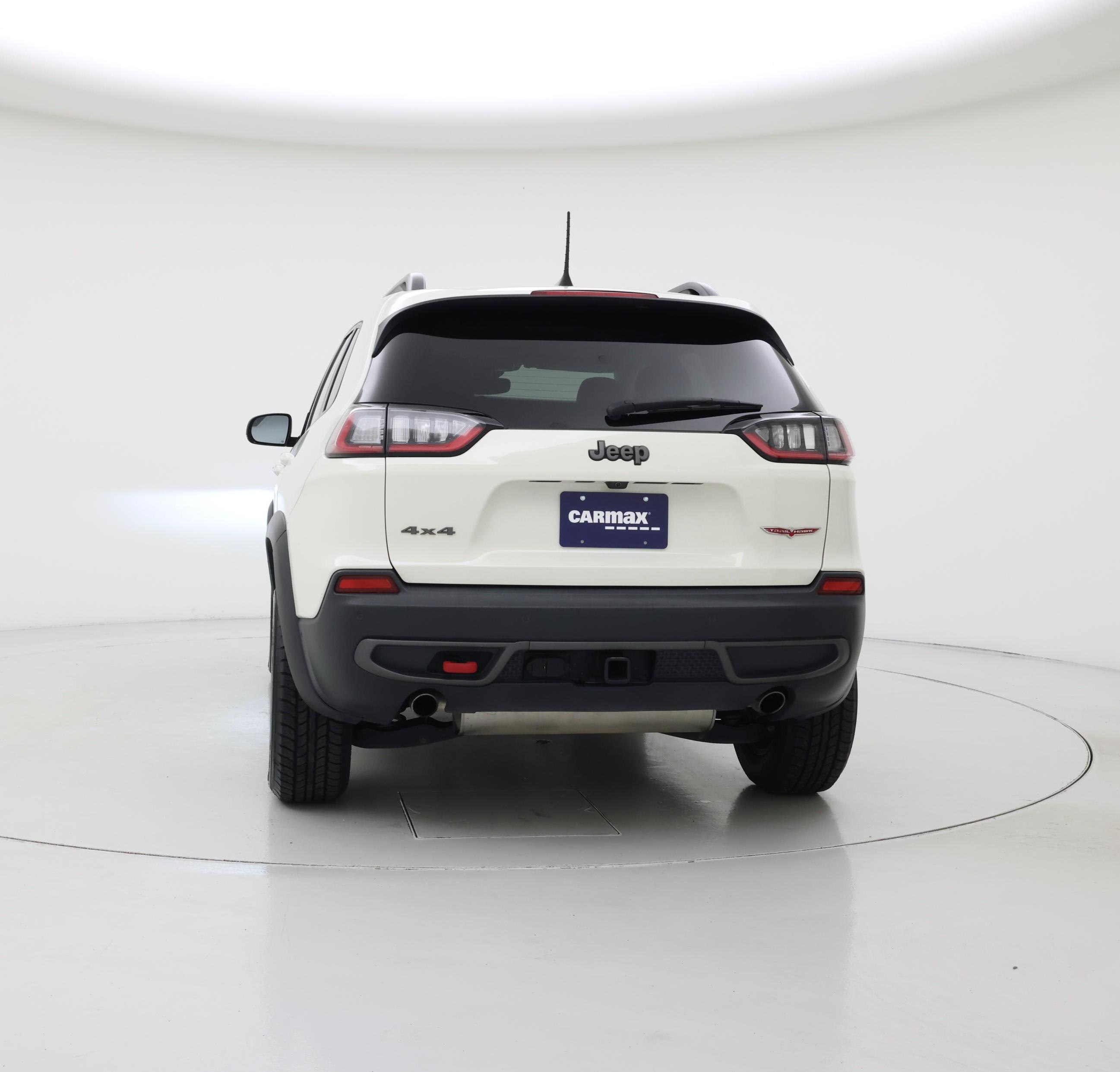 Thumbnail: 2019 Jeep Cherokee - 6