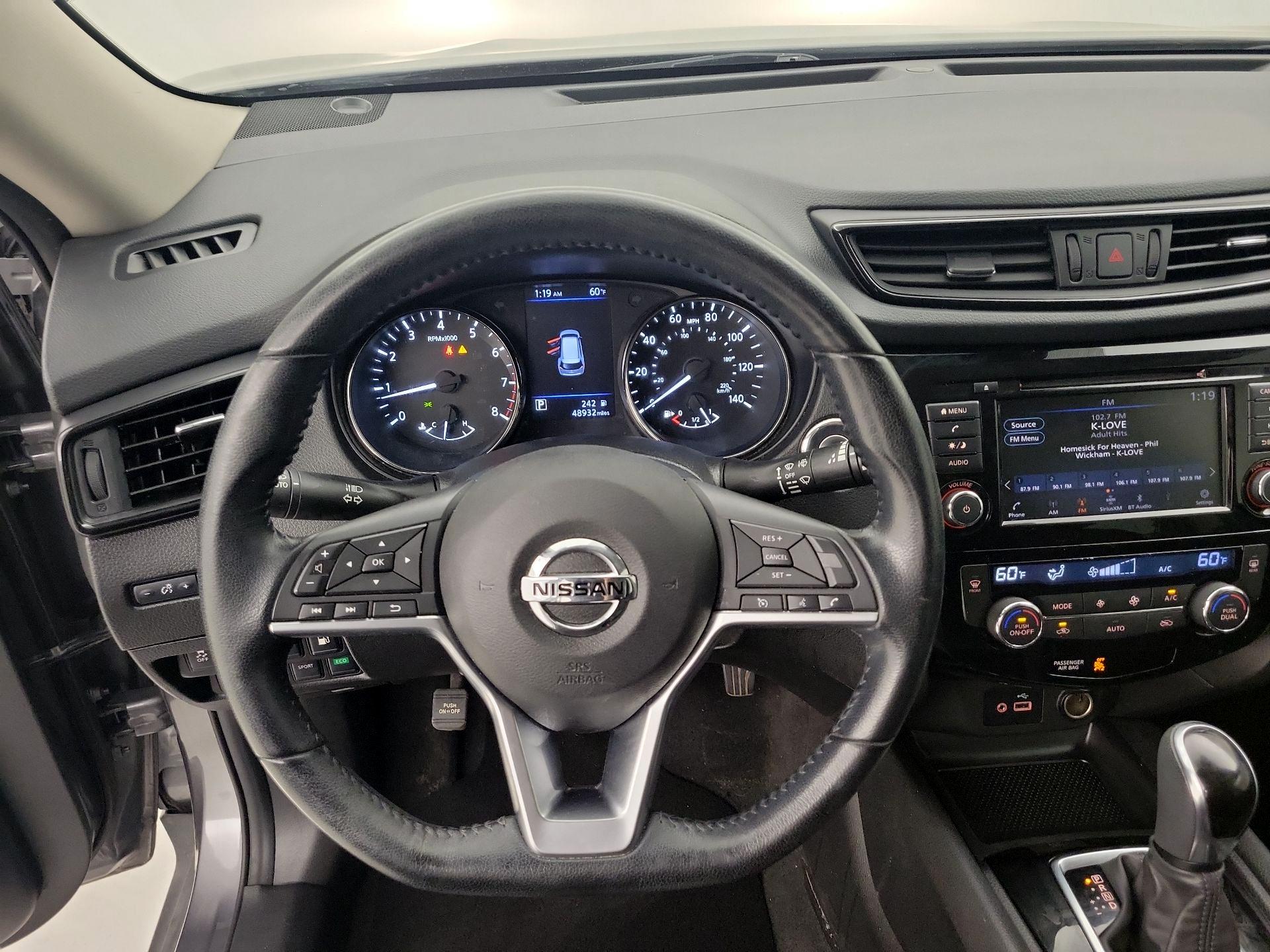 Thumbnail: 2020 Nissan Rogue - 10