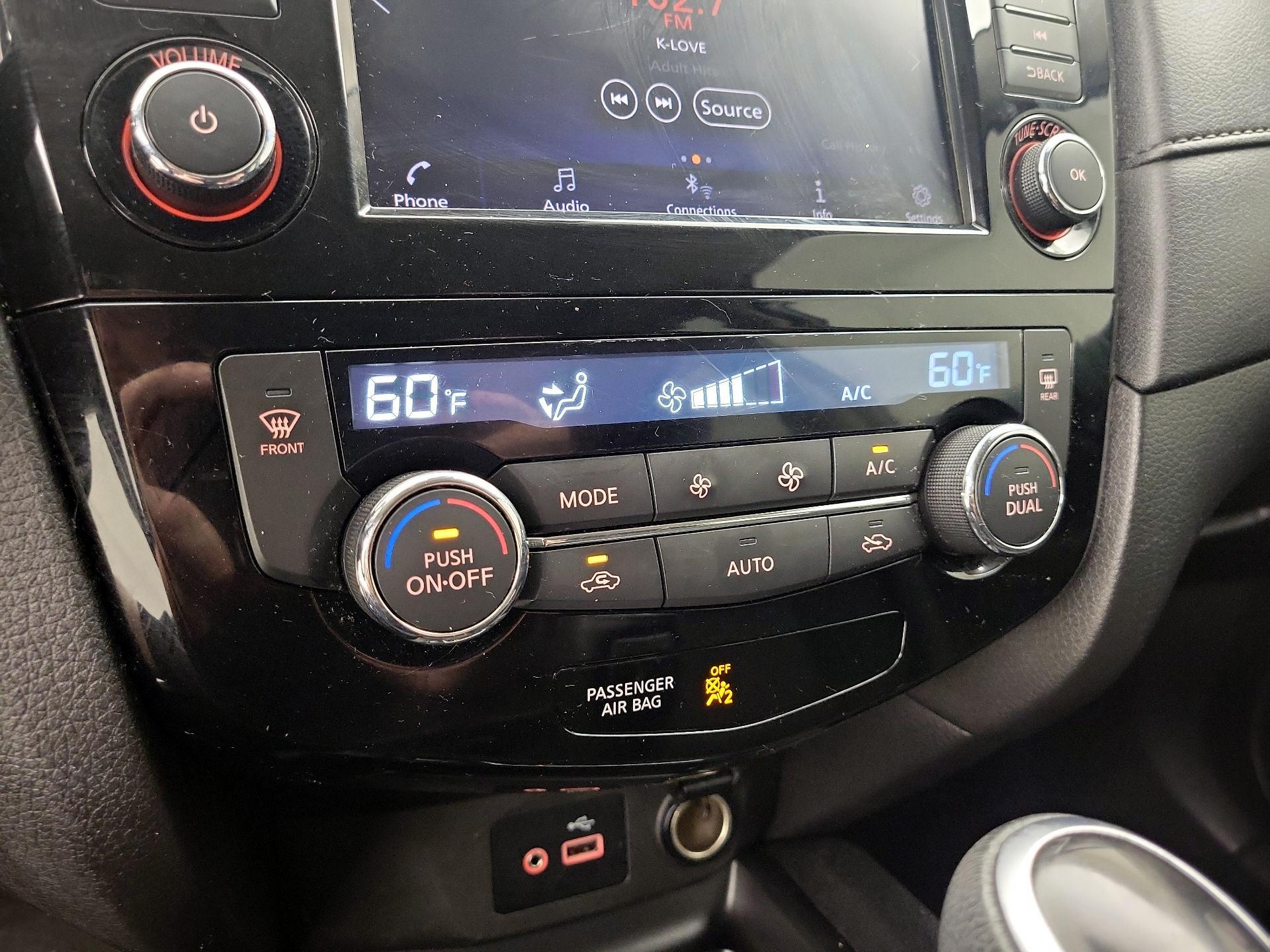 Thumbnail: 2020 Nissan Rogue - 16