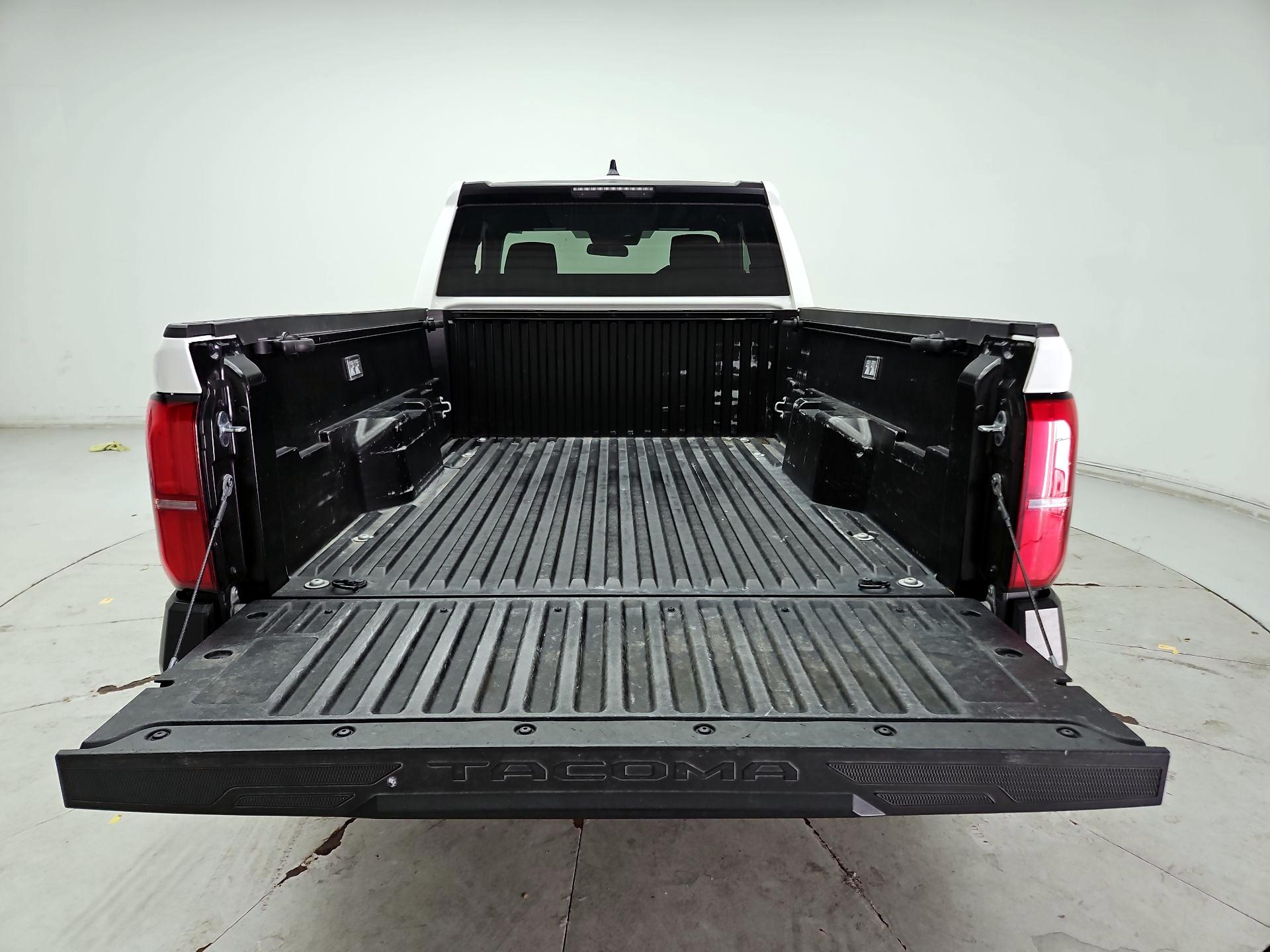 Thumbnail: 2025 Toyota Tacoma - 19