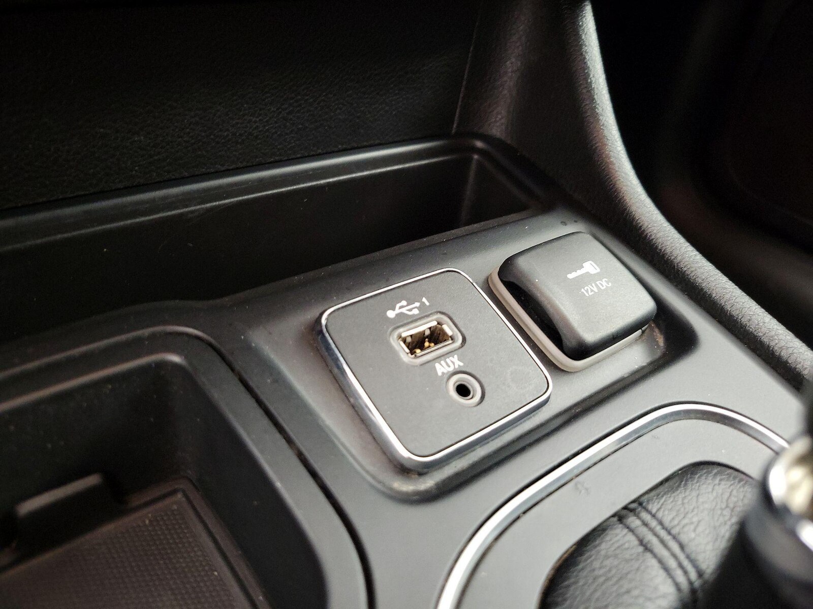2019 Jeep Cherokee Latitude - Photo 19