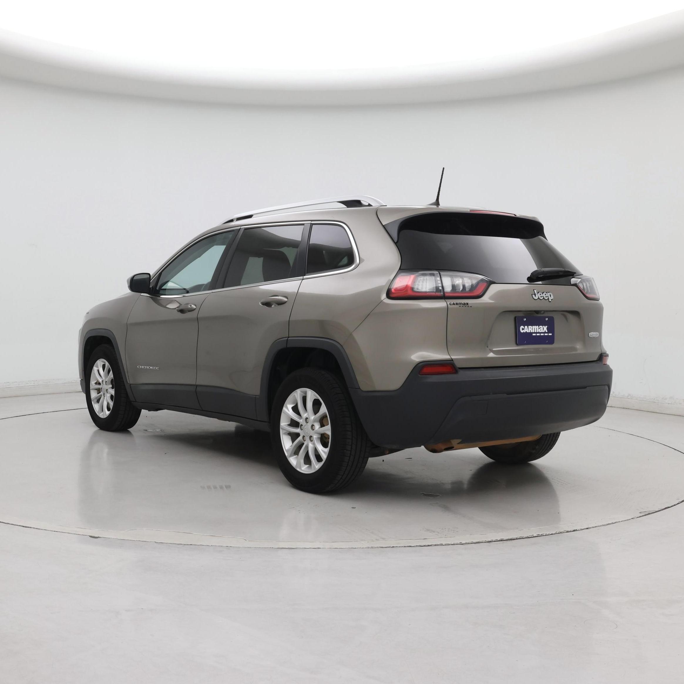 Thumbnail: 2019 Jeep Cherokee - 2