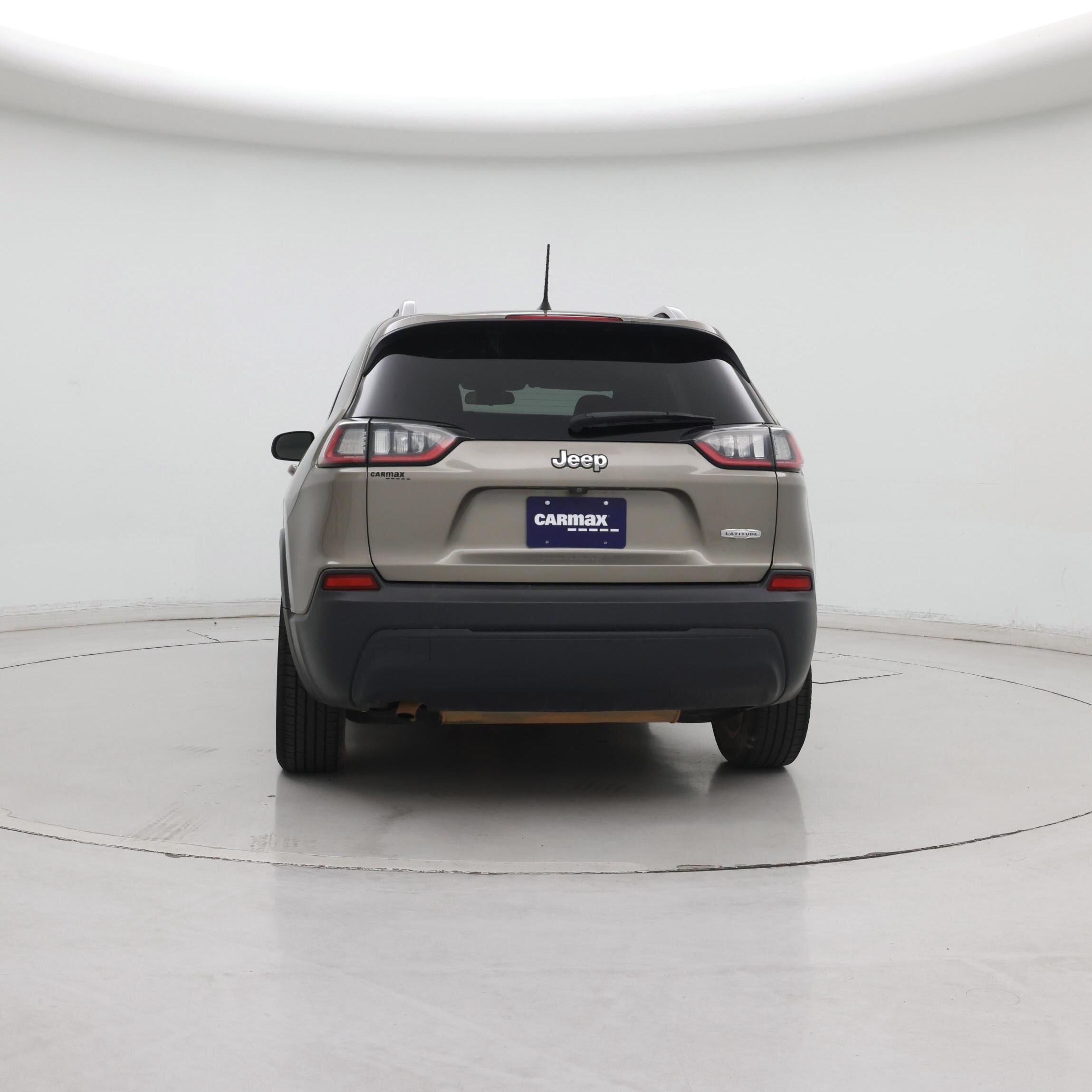 Thumbnail: 2019 Jeep Cherokee - 6