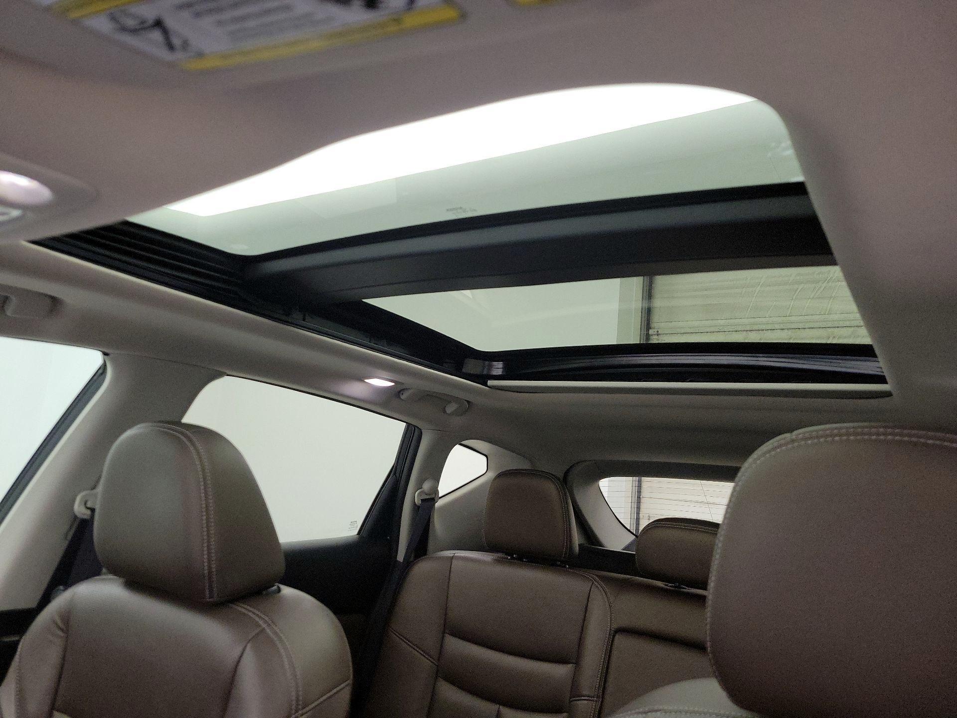 Thumbnail: 2015 Nissan Murano - 20