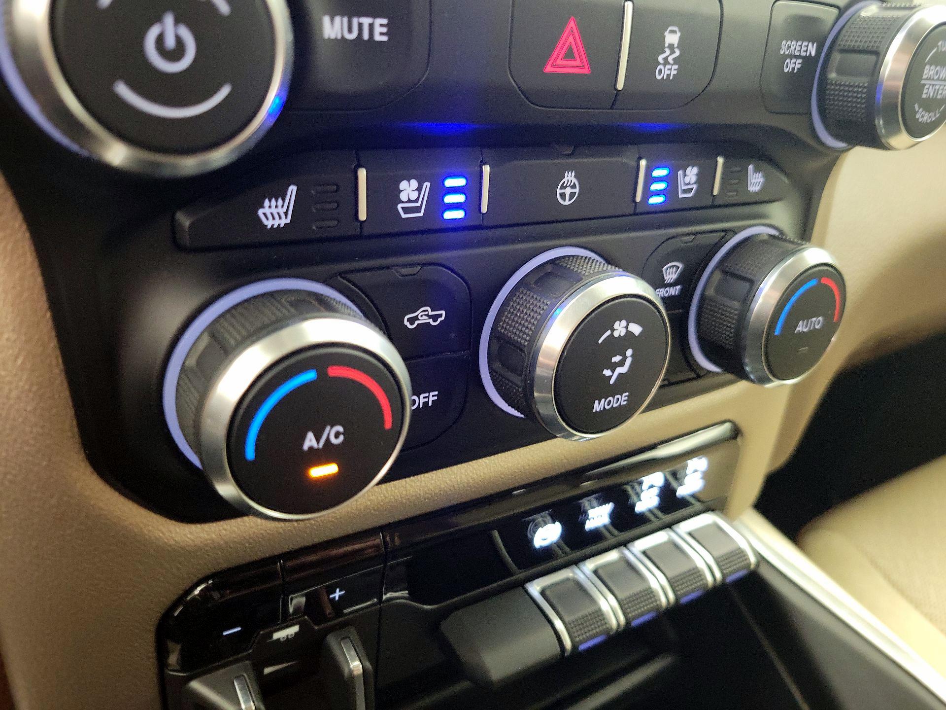 Thumbnail: 2019 RAM 3500 - 16
