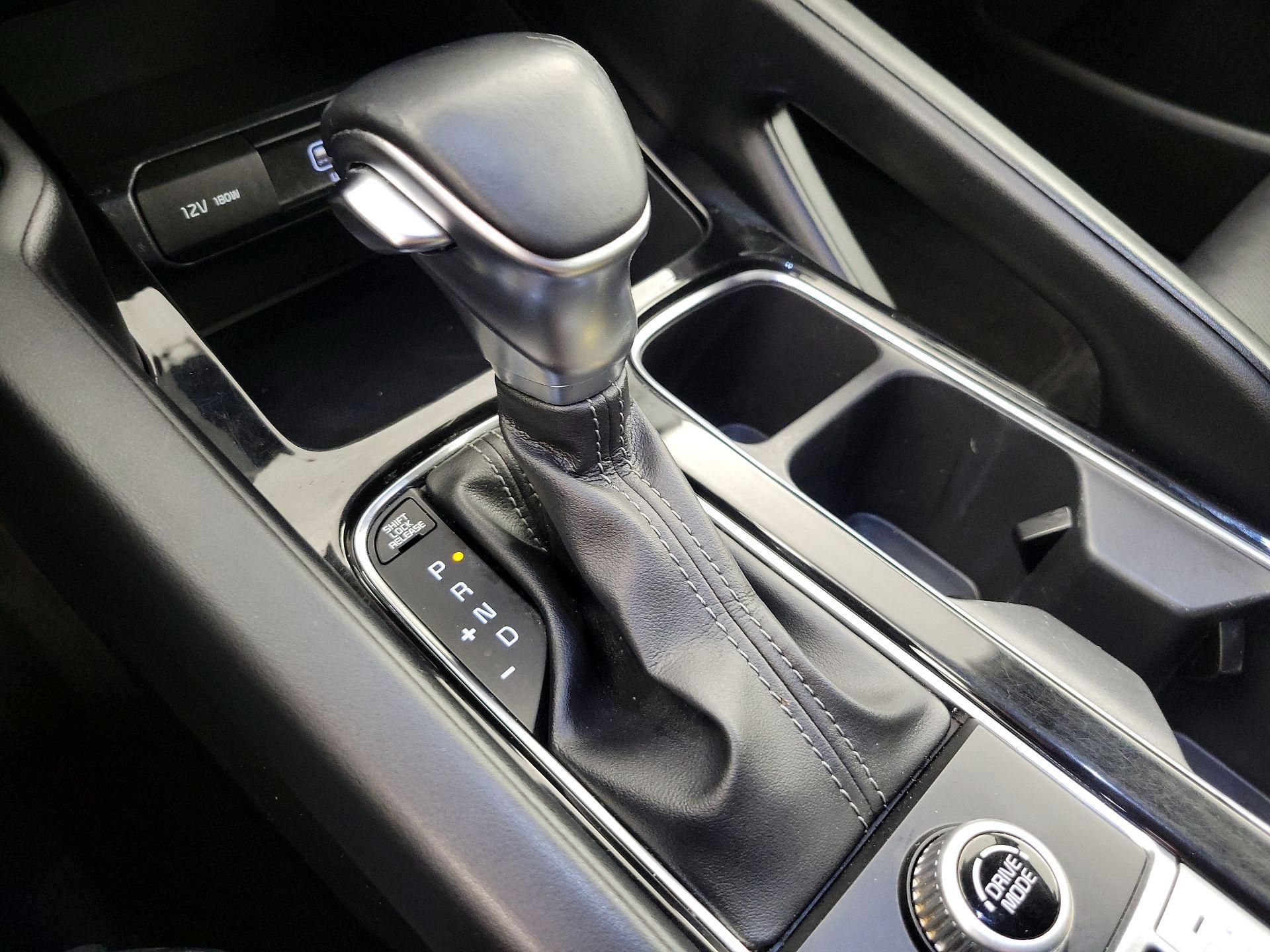 Thumbnail: 2021 Kia Telluride - 17