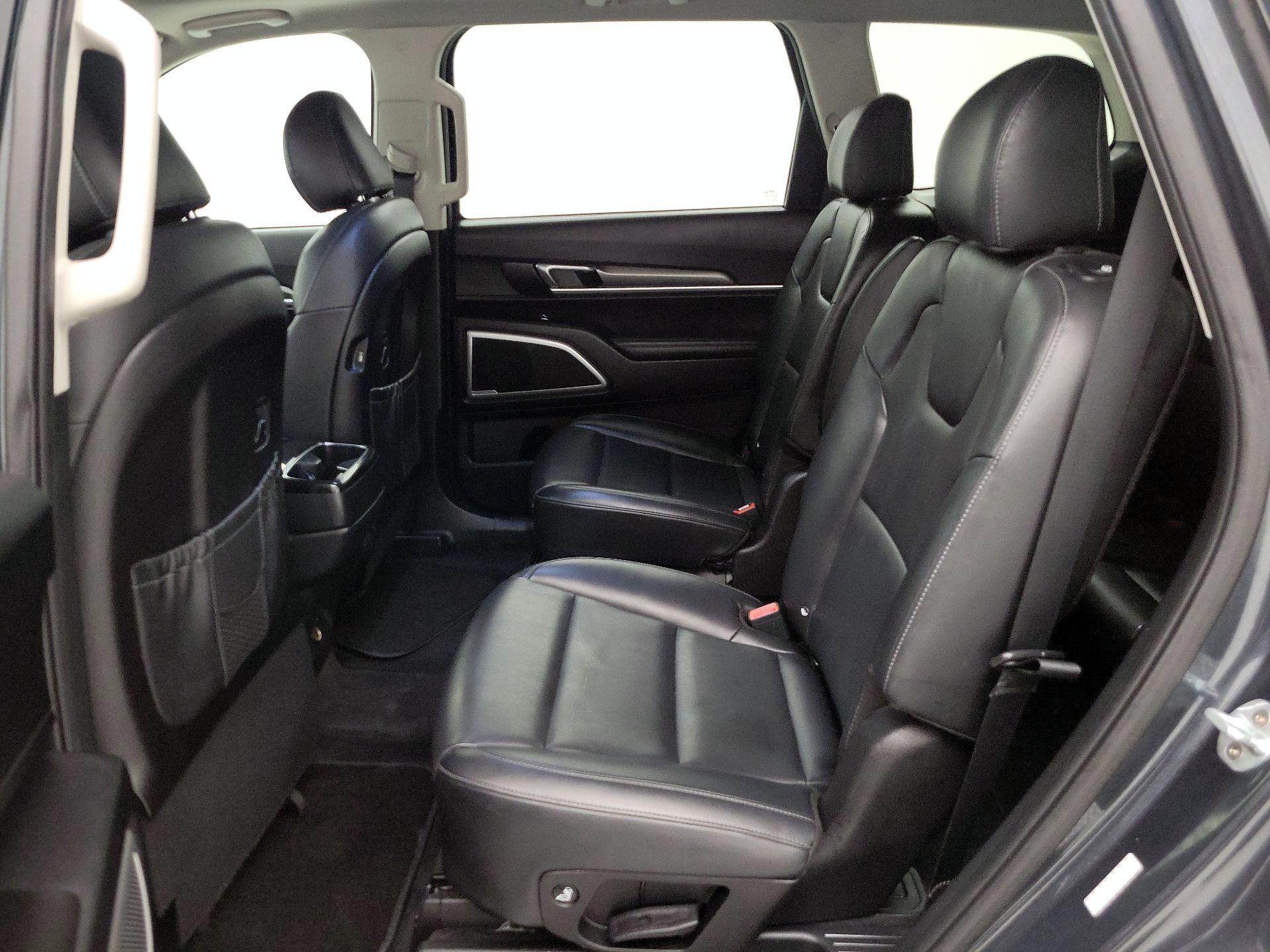 Thumbnail: 2021 Kia Telluride - 20