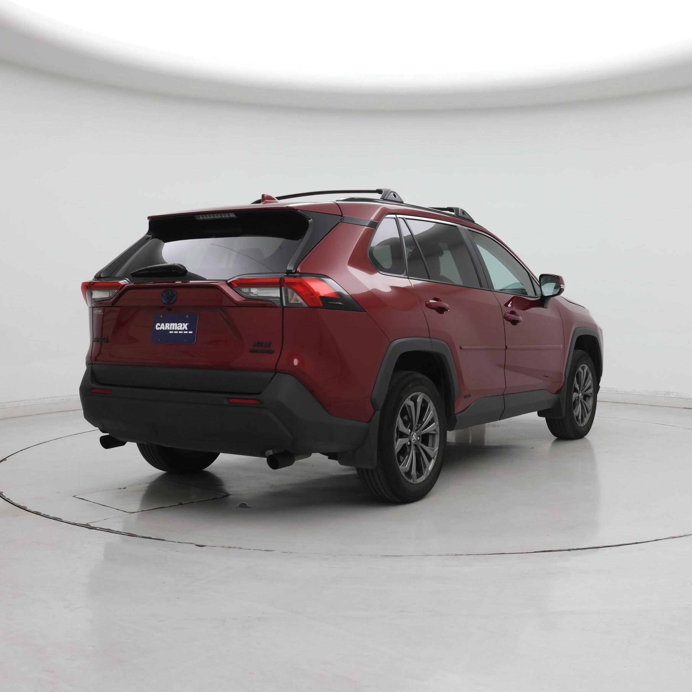 Thumbnail: 2024 Toyota RAV4 - 8