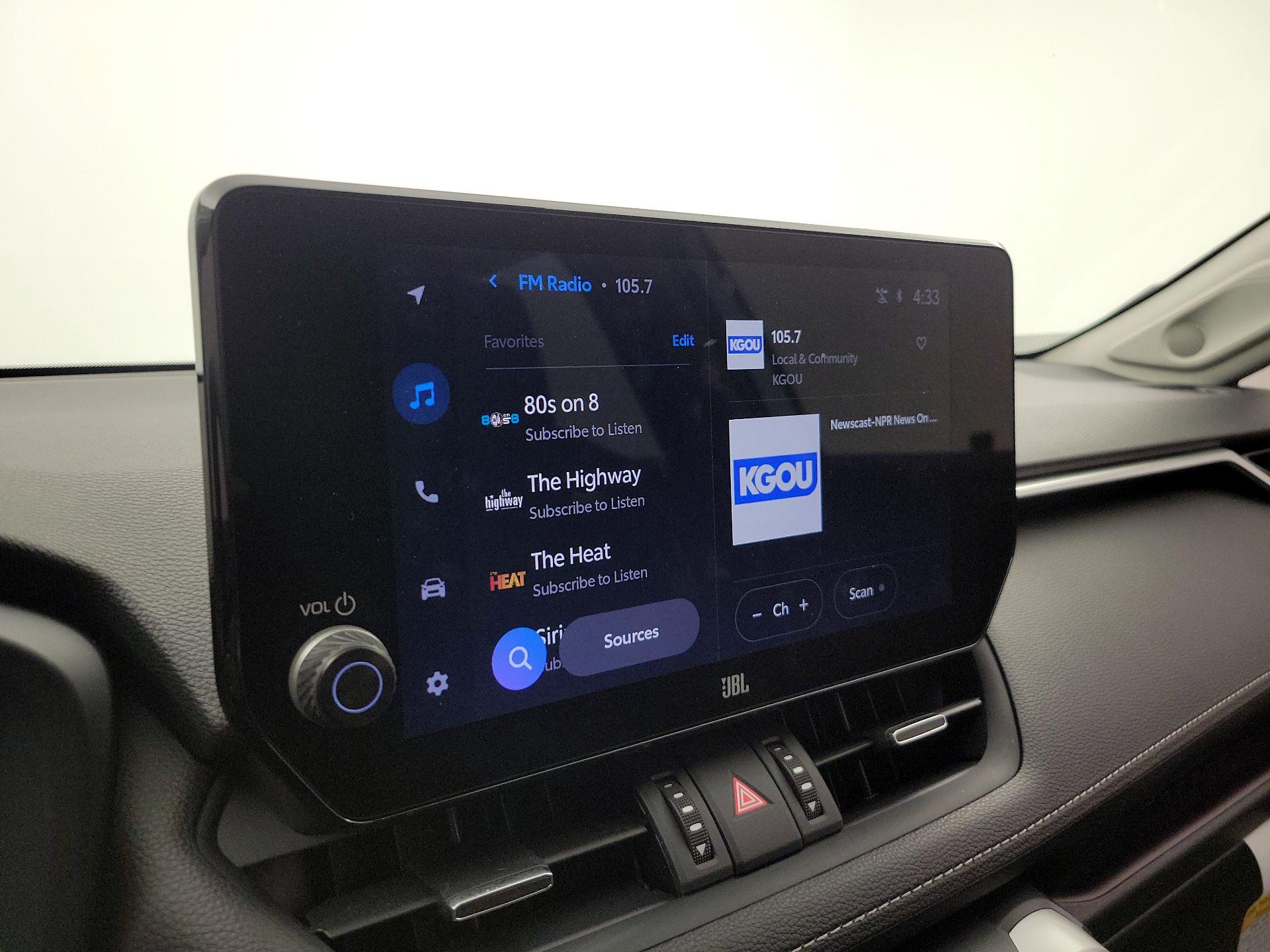 Thumbnail: 2025 Toyota RAV4 - 15