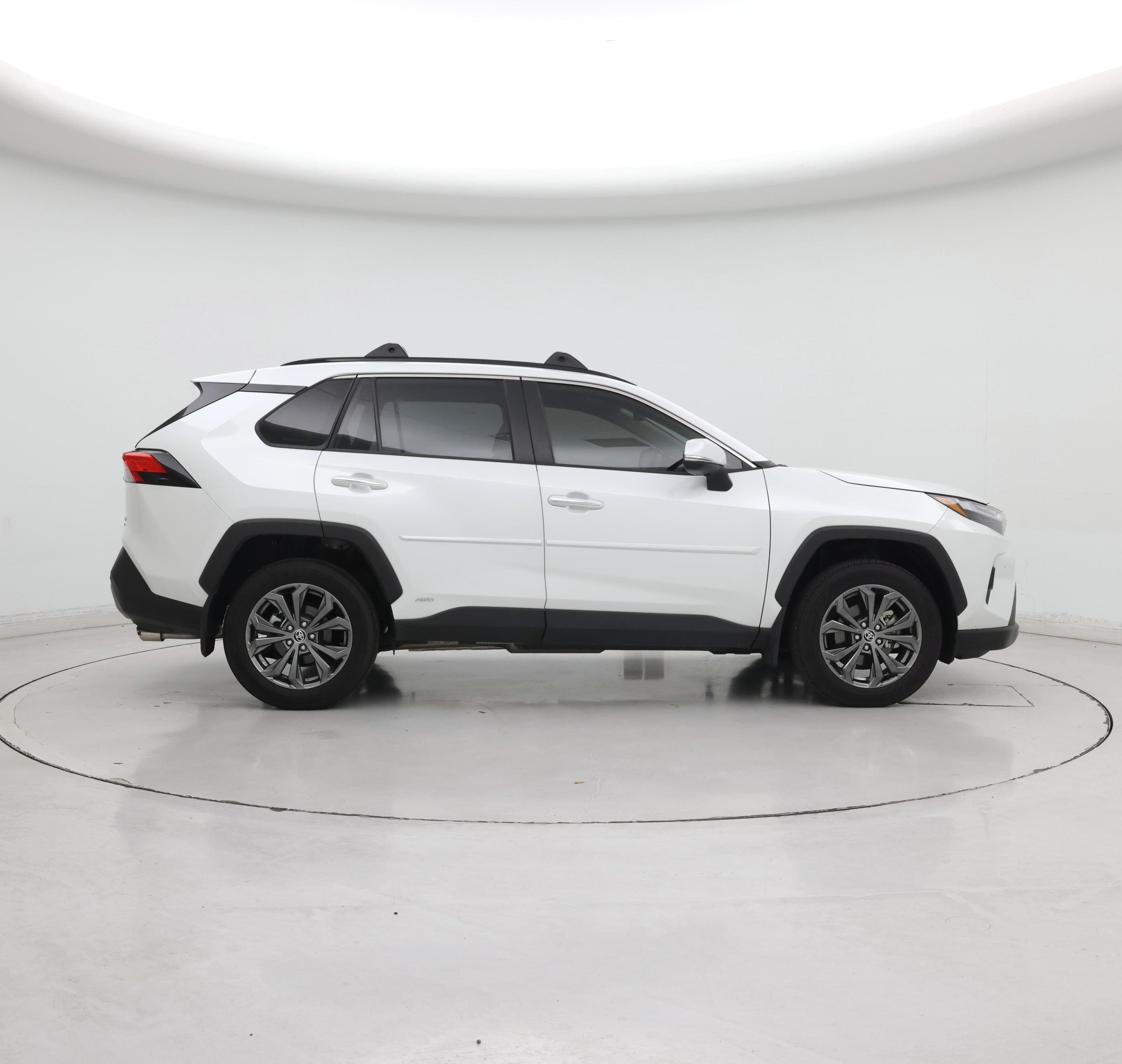 Thumbnail: 2025 Toyota RAV4 - 7