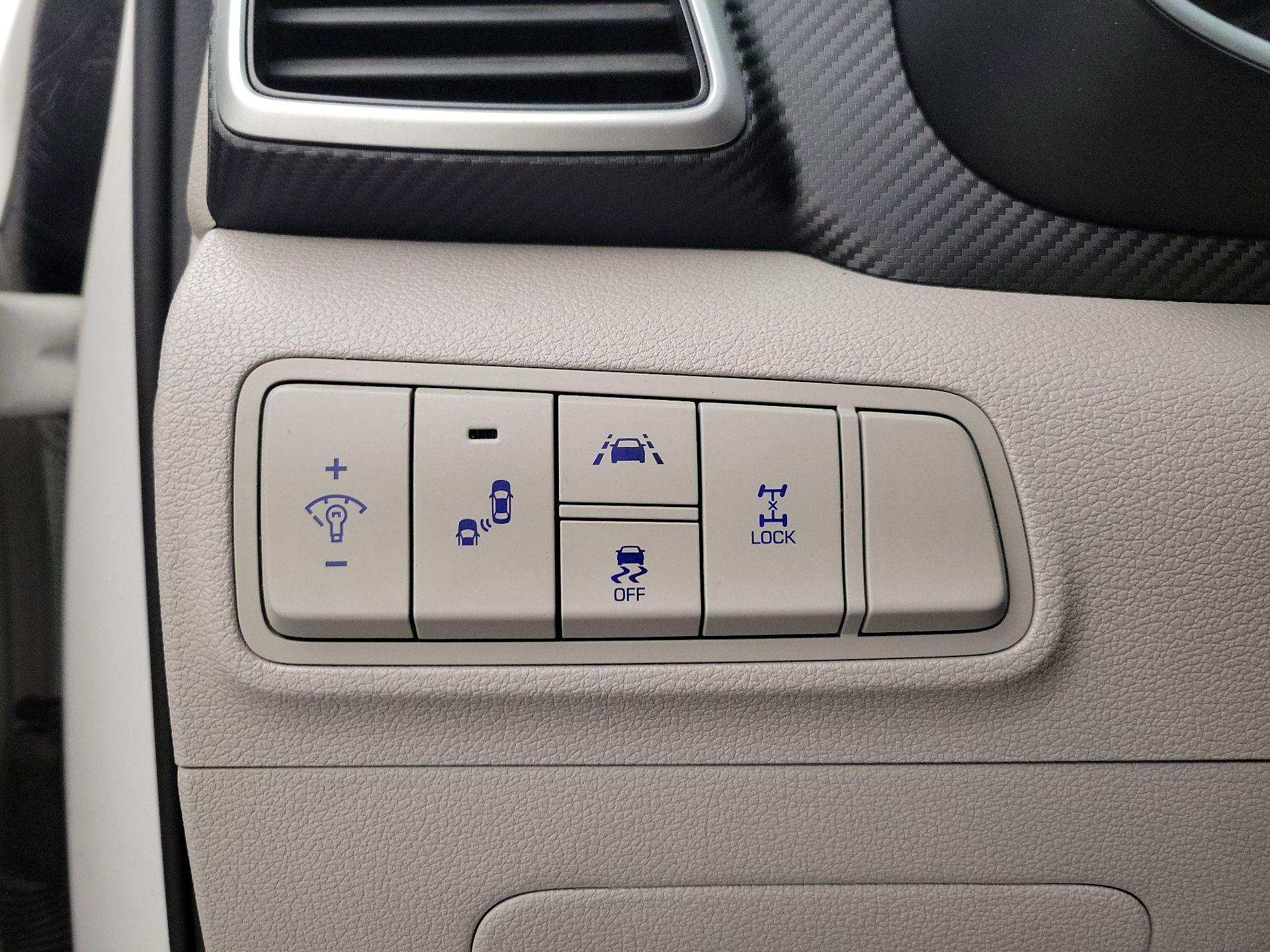 Thumbnail: 2020 Hyundai Tucson - 13