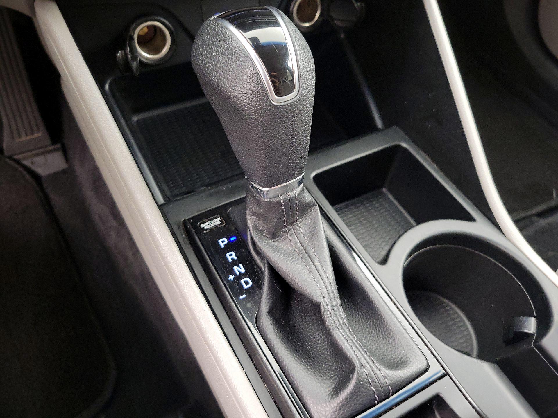 Thumbnail: 2020 Hyundai Tucson - 17