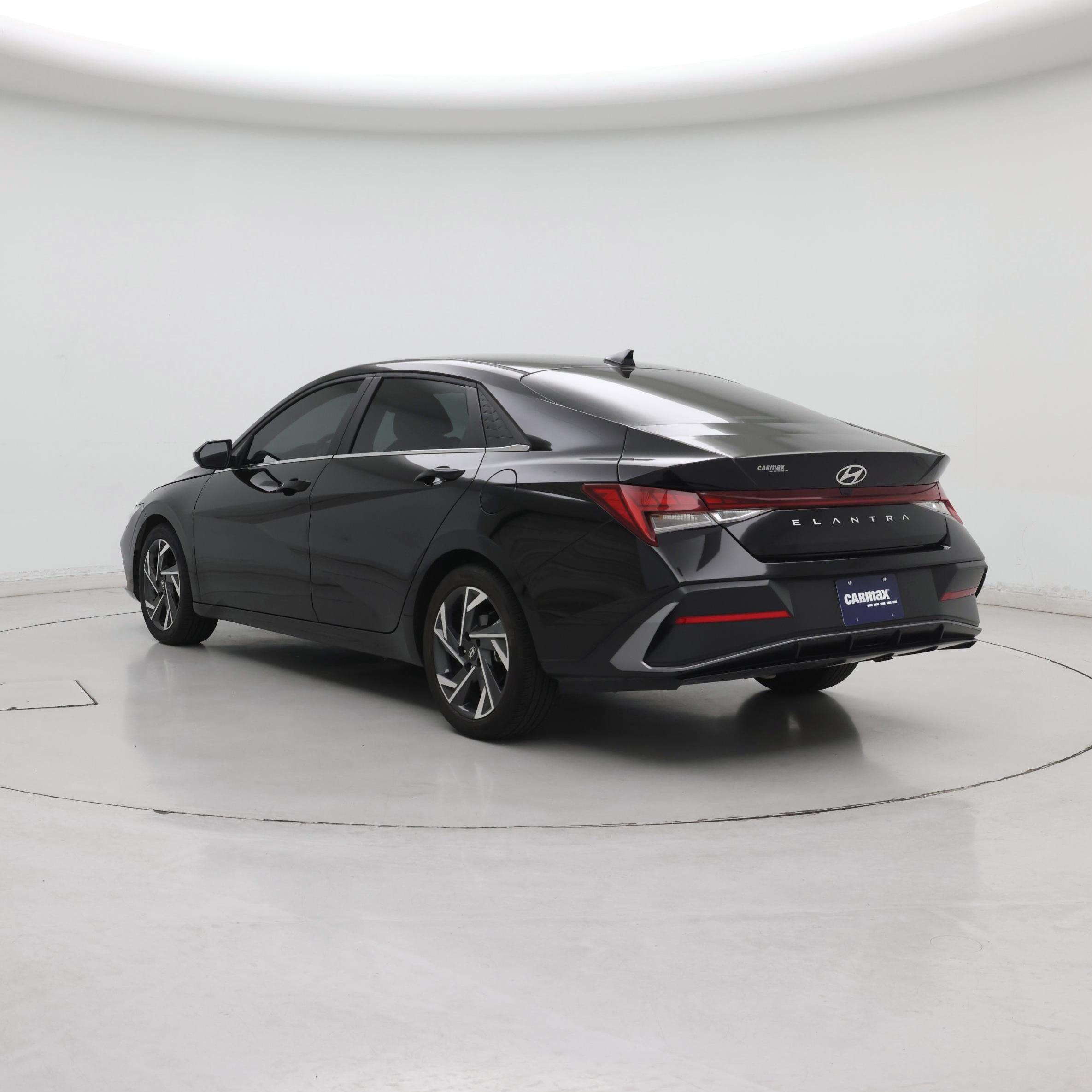 Thumbnail: 2024 Hyundai Elantra - 2