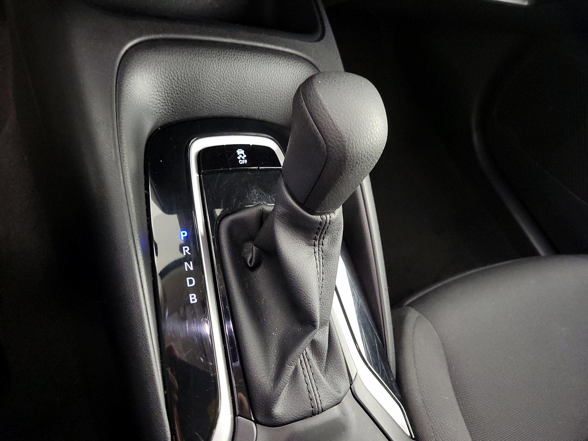 Thumbnail: 2025 Toyota Corolla - 17