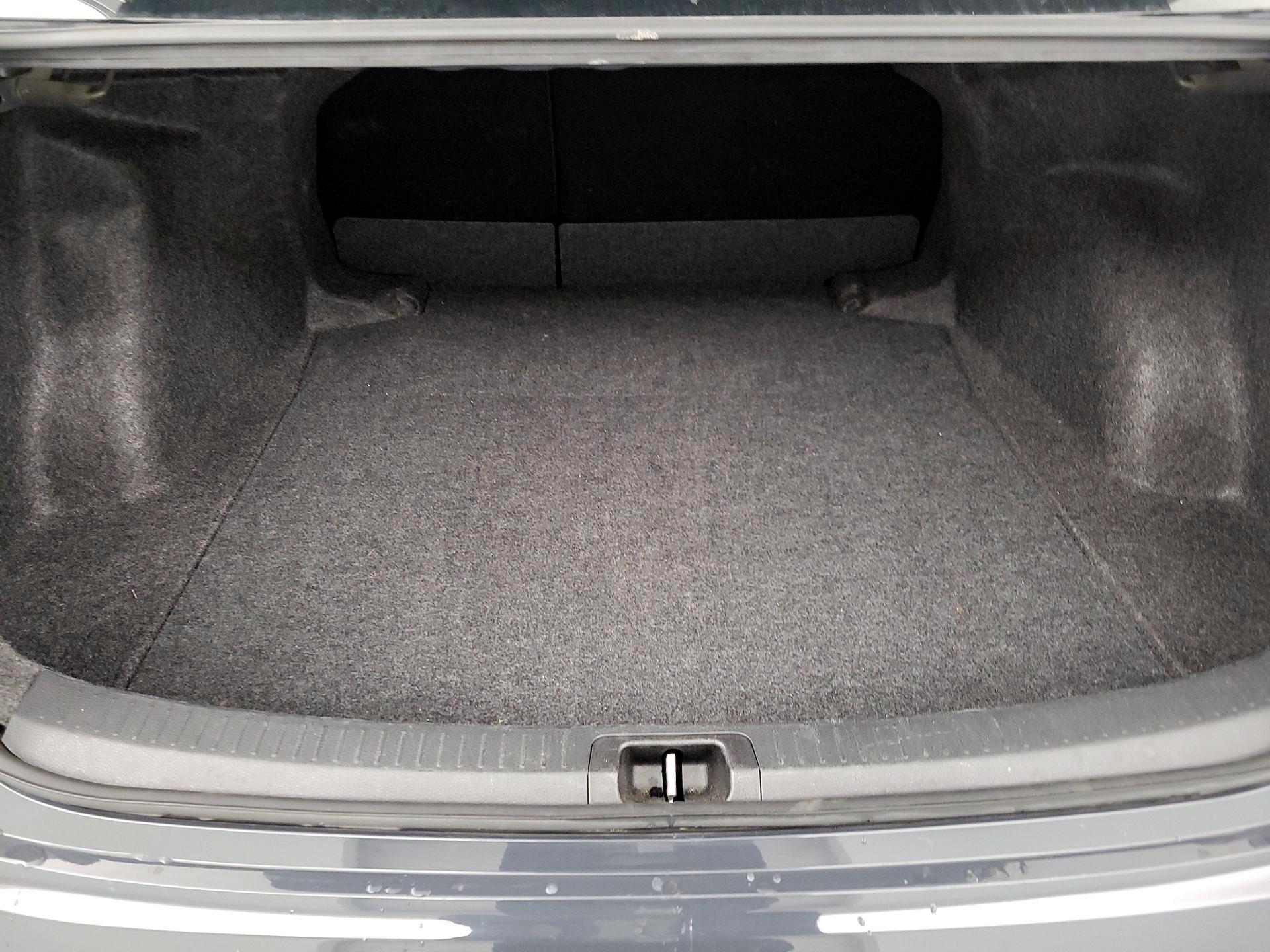 Thumbnail: 2025 Toyota Corolla - 20