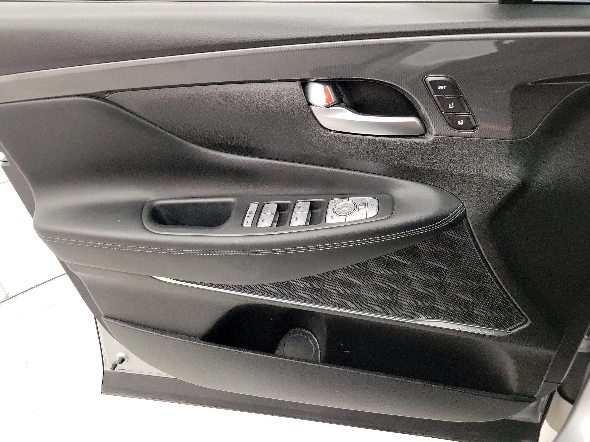 Thumbnail: 2023 Hyundai Santa Fe - 12
