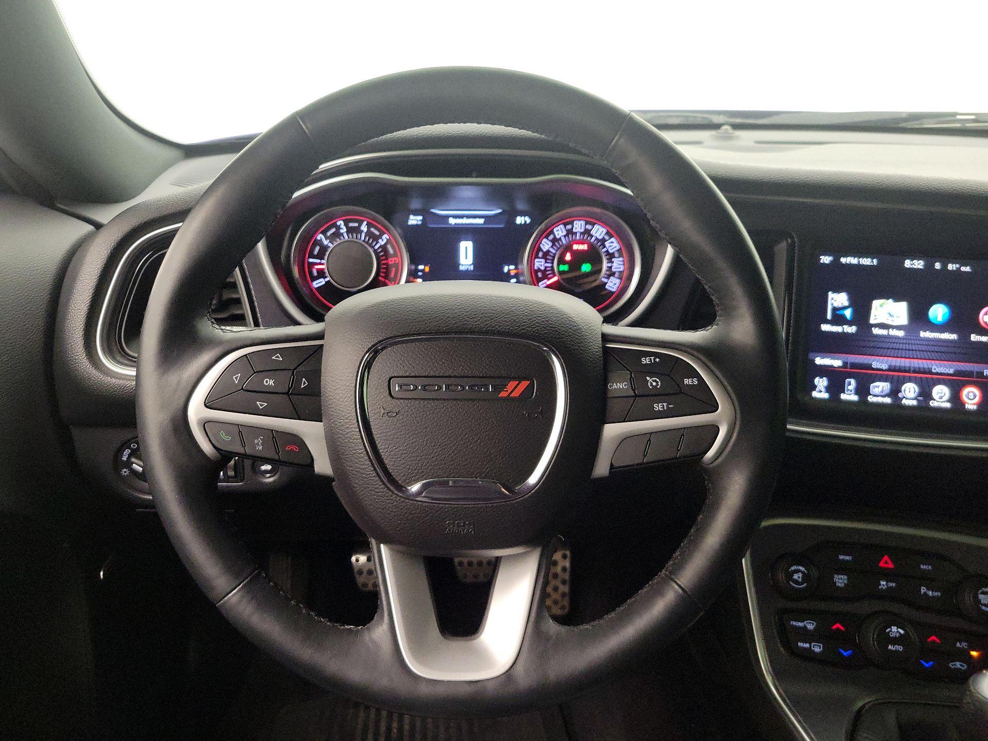 Thumbnail: 2016 Dodge Challenger - 10