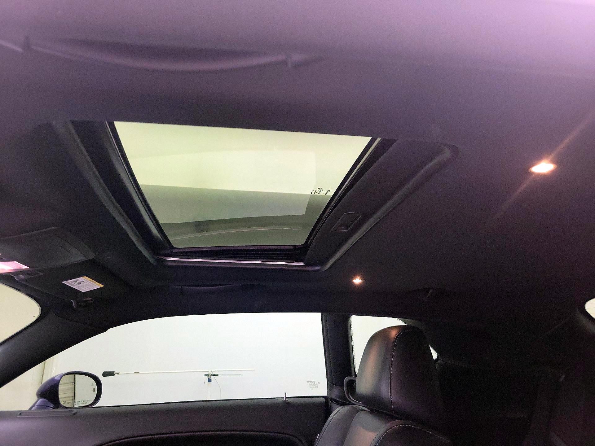 Thumbnail: 2016 Dodge Challenger - 20