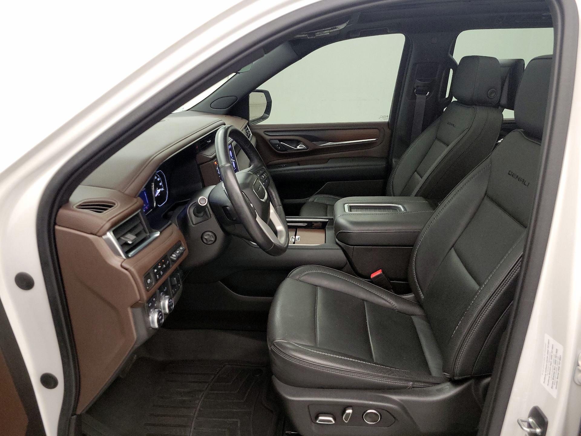 Thumbnail: 2021 GMC Yukon XL - 11