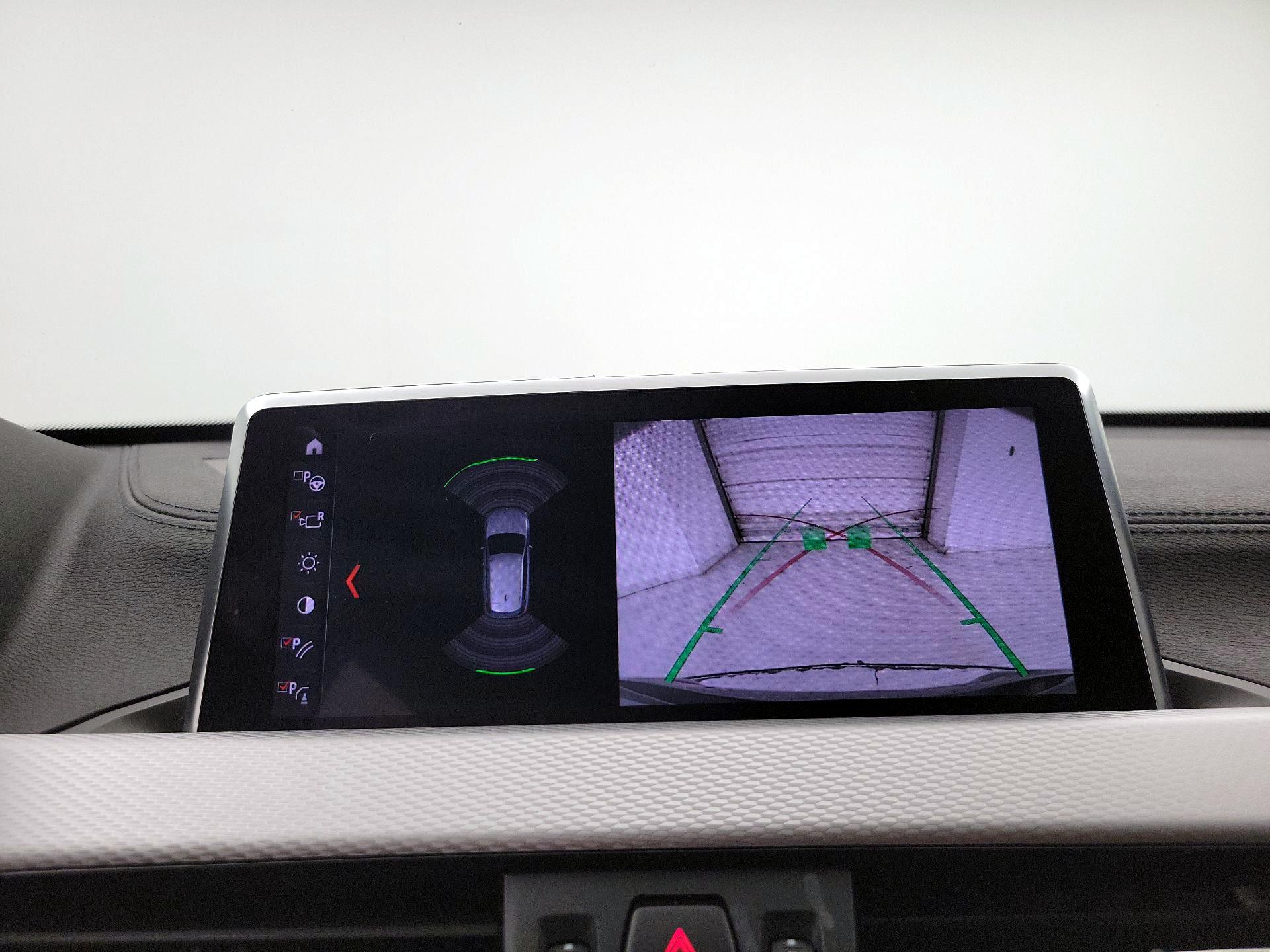 Thumbnail: 2021 BMW X1 - 15