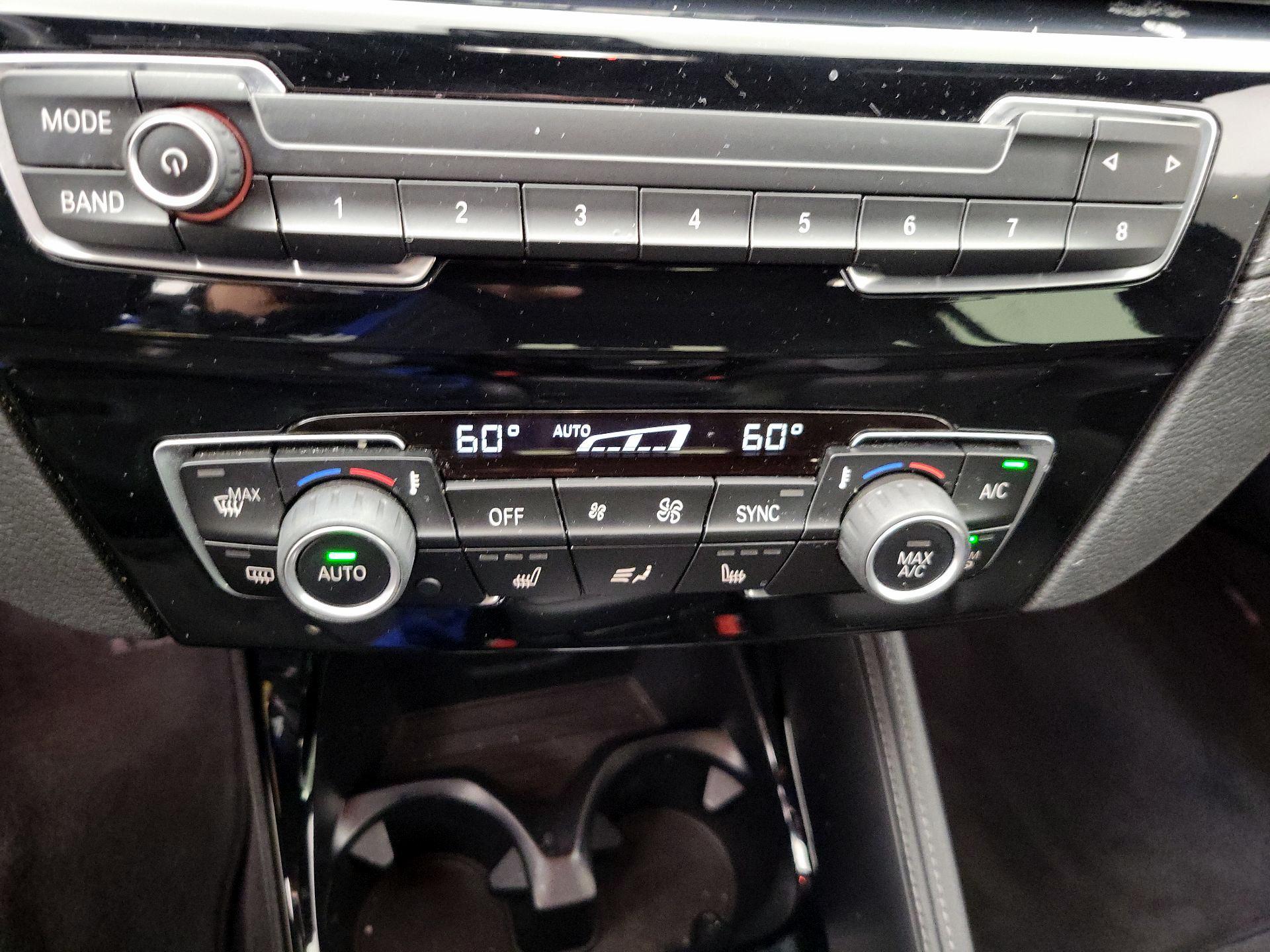 Thumbnail: 2021 BMW X1 - 17