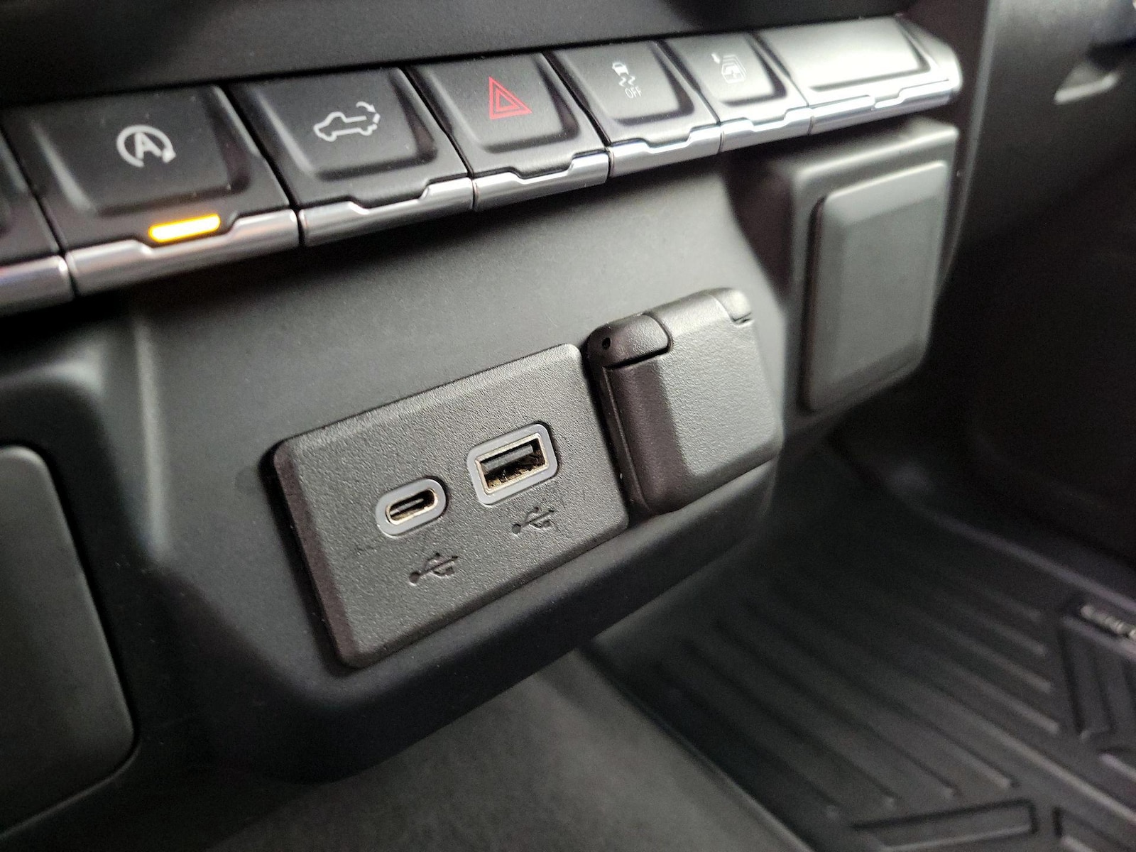 2021 Chevrolet Silverado 1500 LT - Photo 19