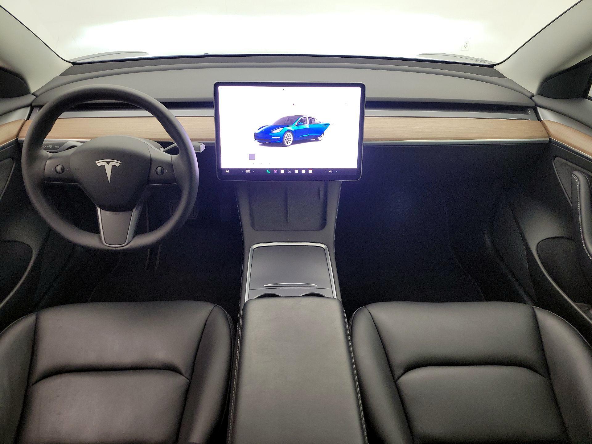 Thumbnail: 2022 Tesla Model 3 - 9