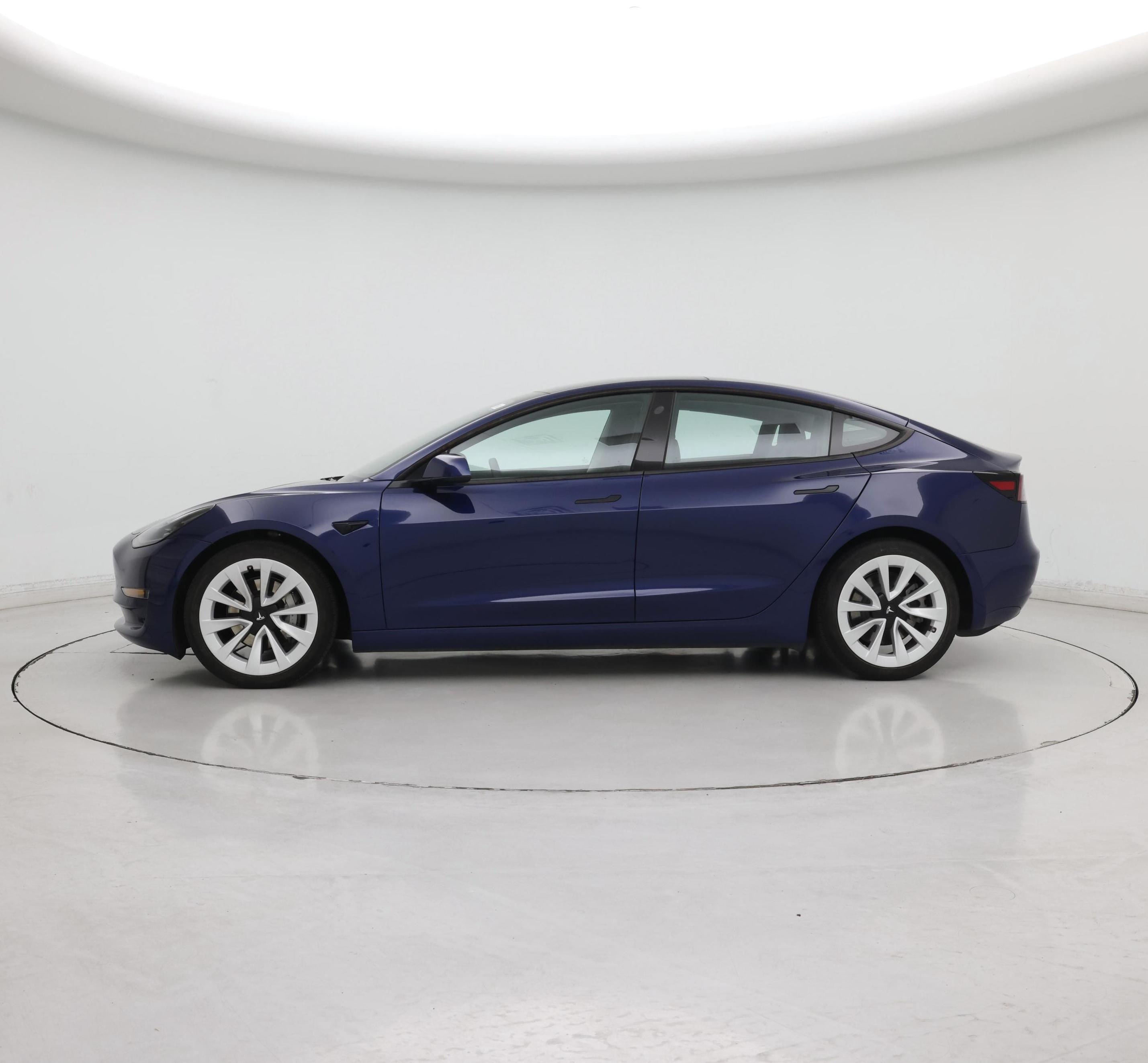Thumbnail: 2022 Tesla Model 3 - 3