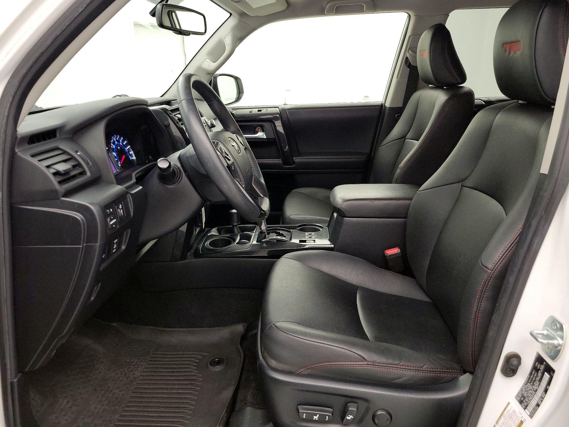Thumbnail: 2019 Toyota 4Runner - 11