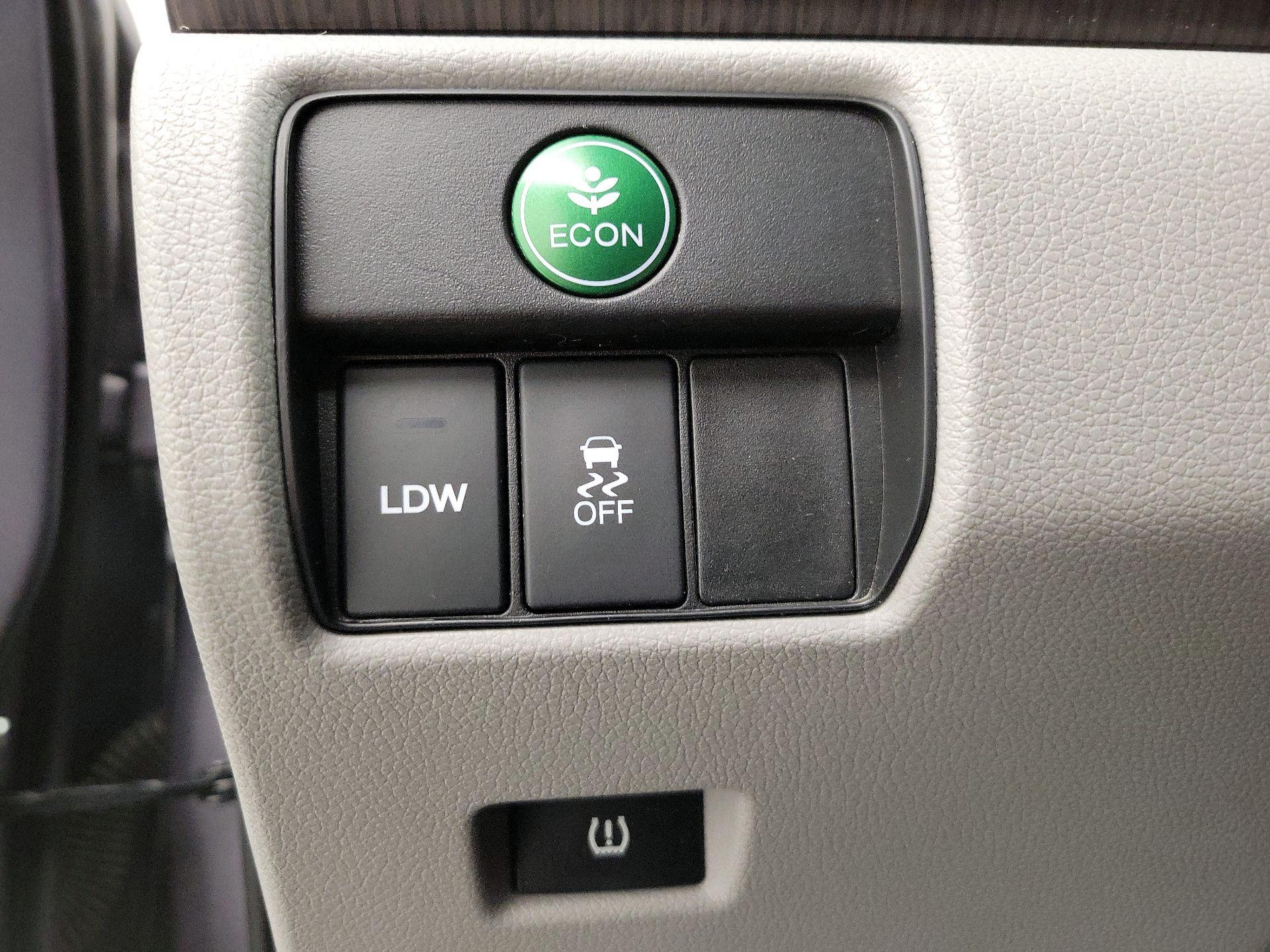 Thumbnail: 2014 Honda Accord - 13