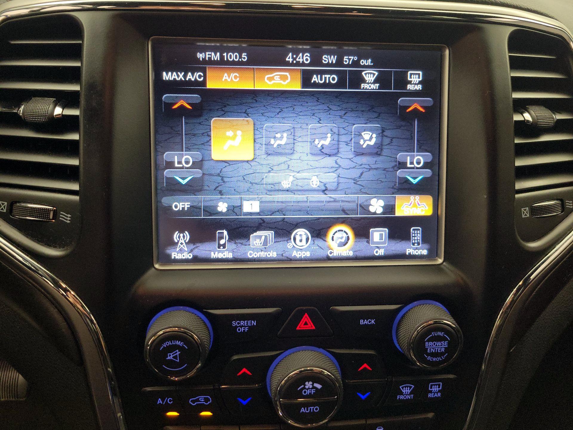 Thumbnail: 2017 Jeep Grand Cherokee - 16