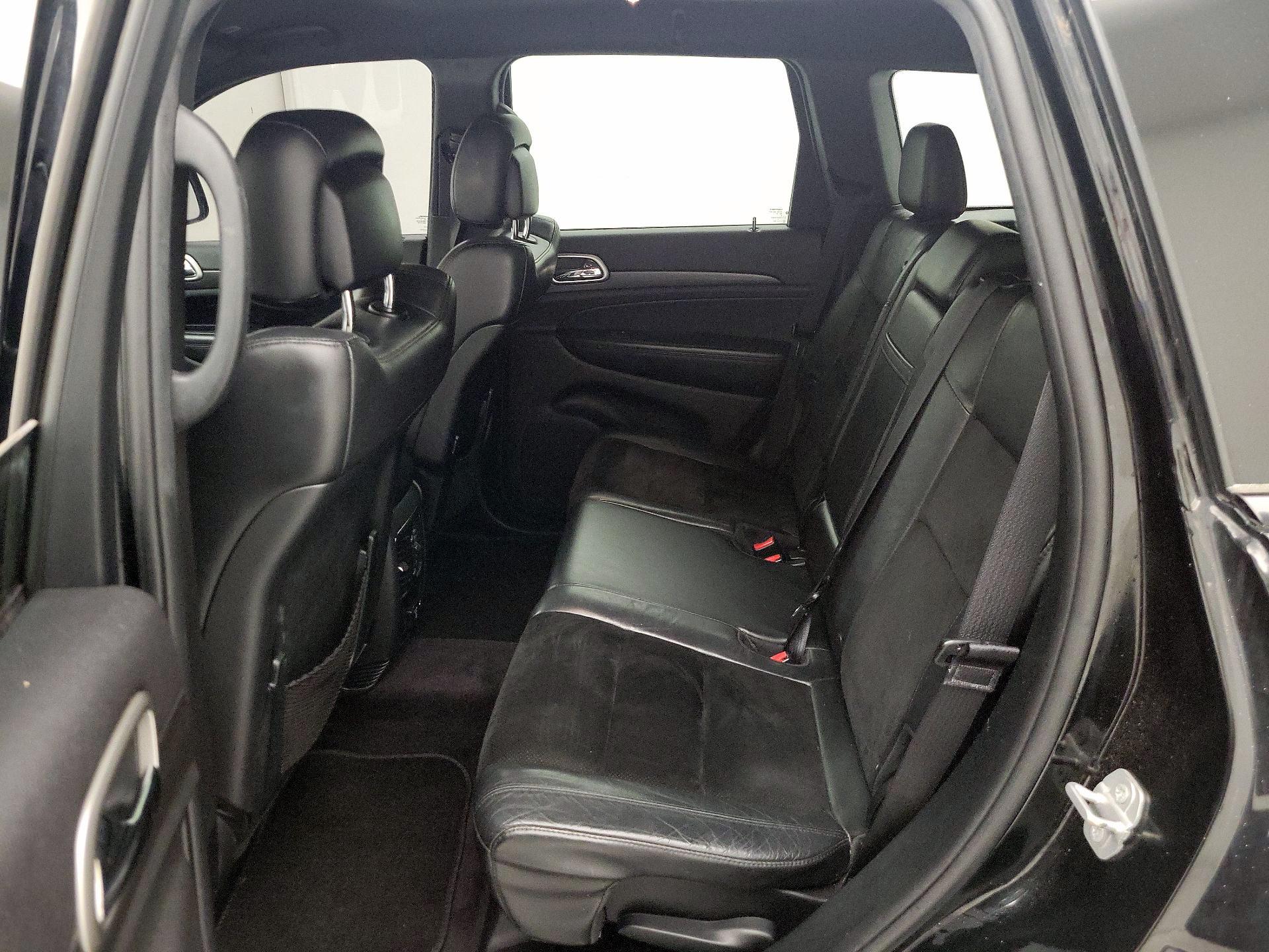 Thumbnail: 2017 Jeep Grand Cherokee - 19