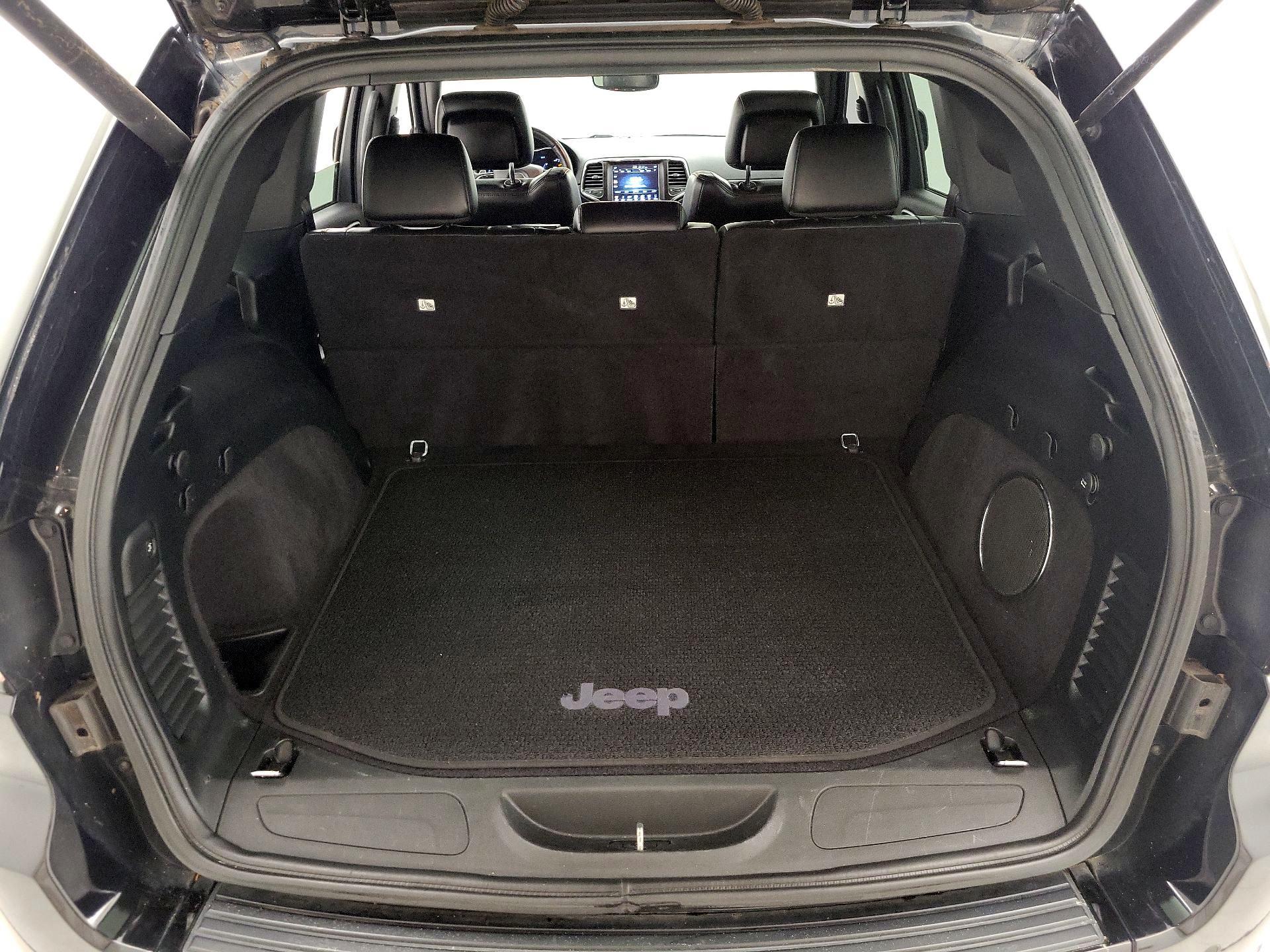 Thumbnail: 2017 Jeep Grand Cherokee - 20