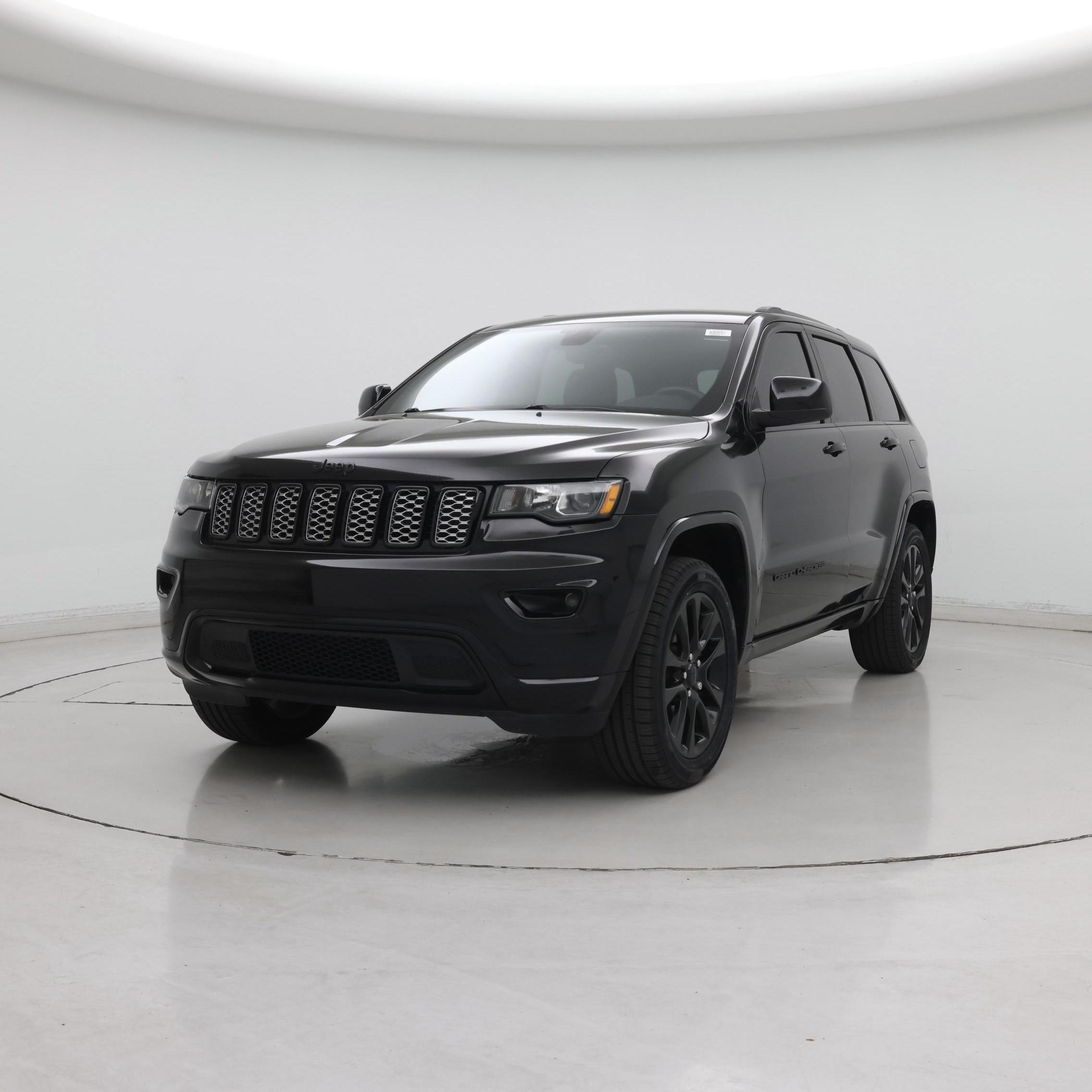 Thumbnail: 2017 Jeep Grand Cherokee - 4