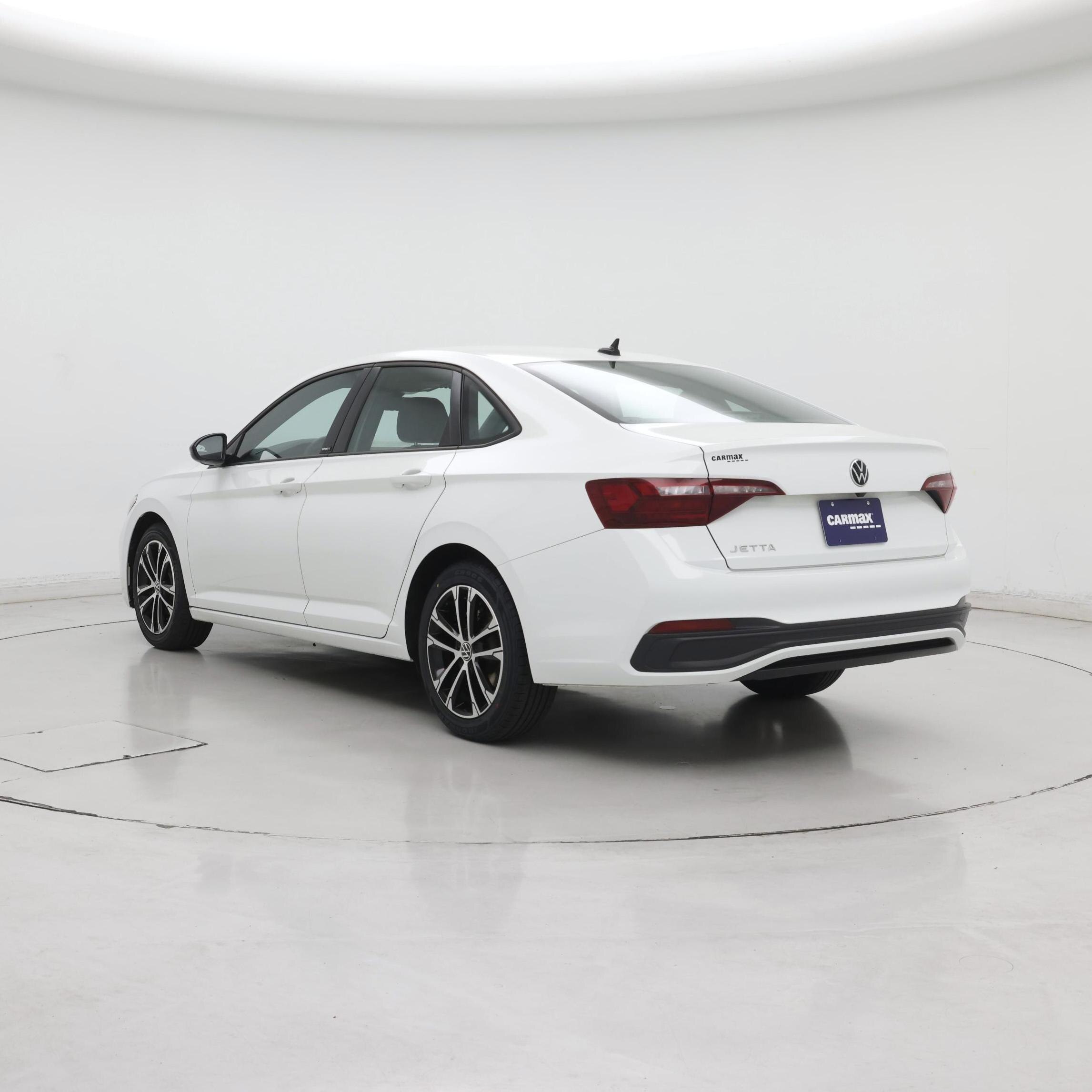 Thumbnail: 2024 Volkswagen Jetta - 2