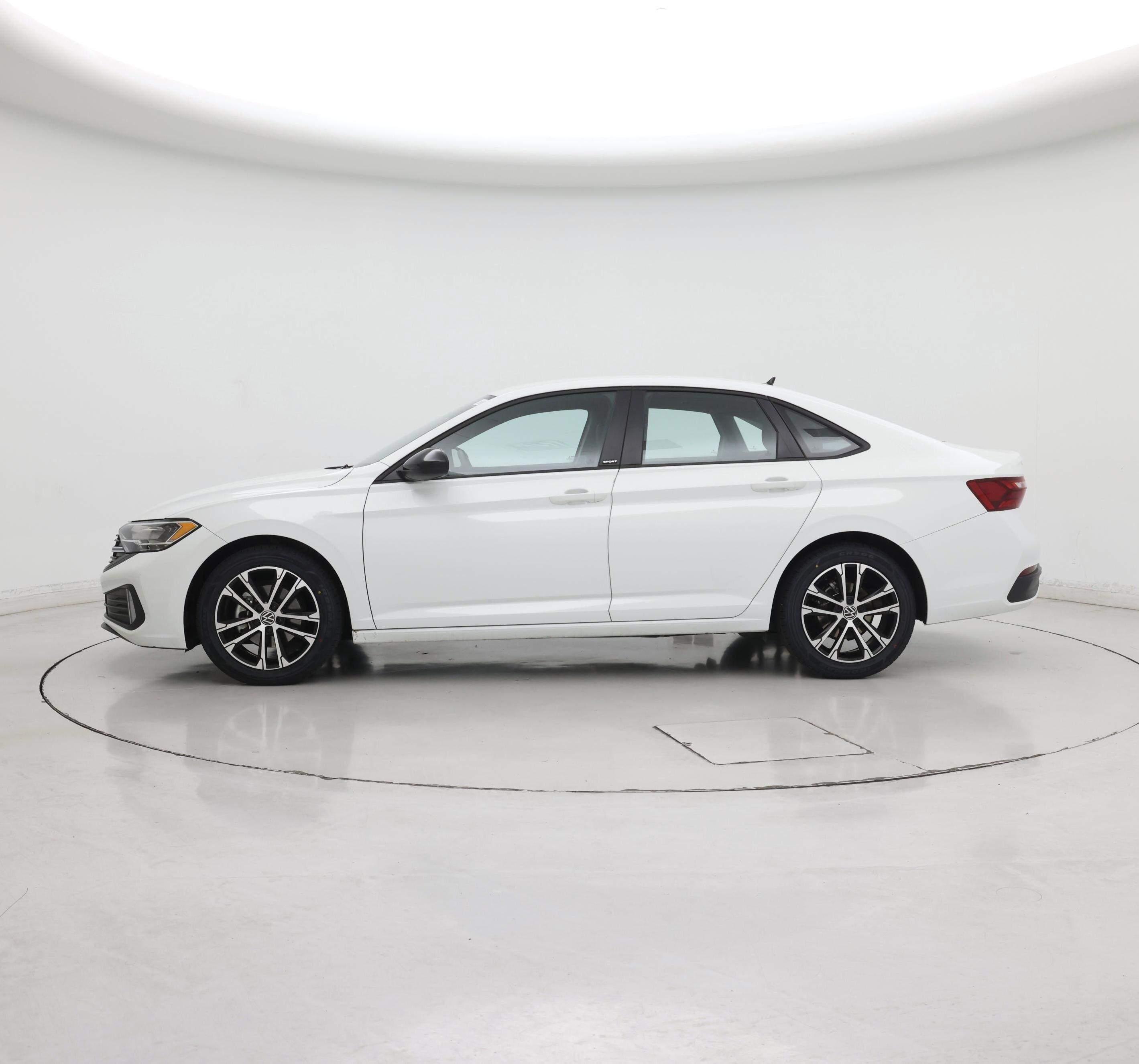 Thumbnail: 2024 Volkswagen Jetta - 3