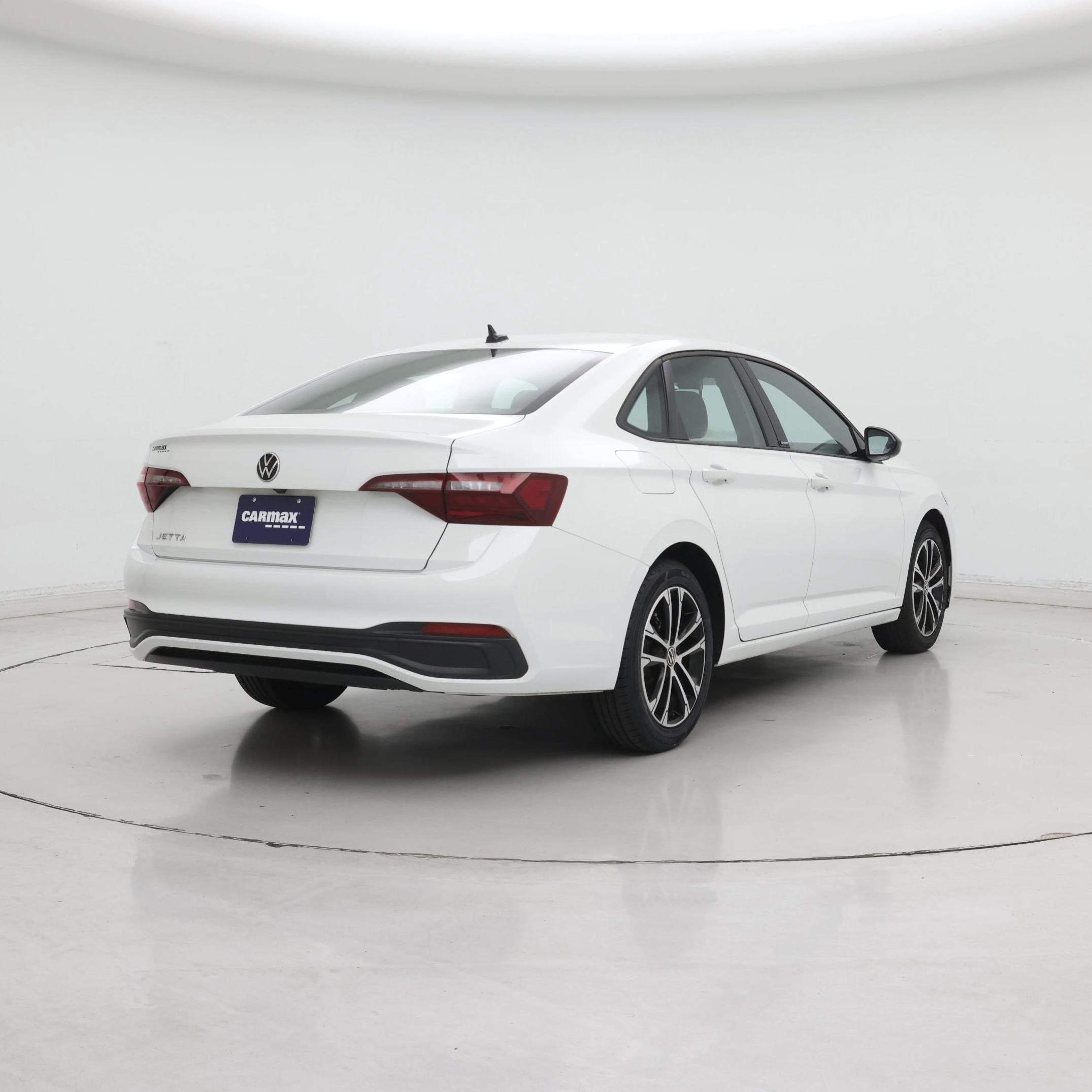 Thumbnail: 2024 Volkswagen Jetta - 8