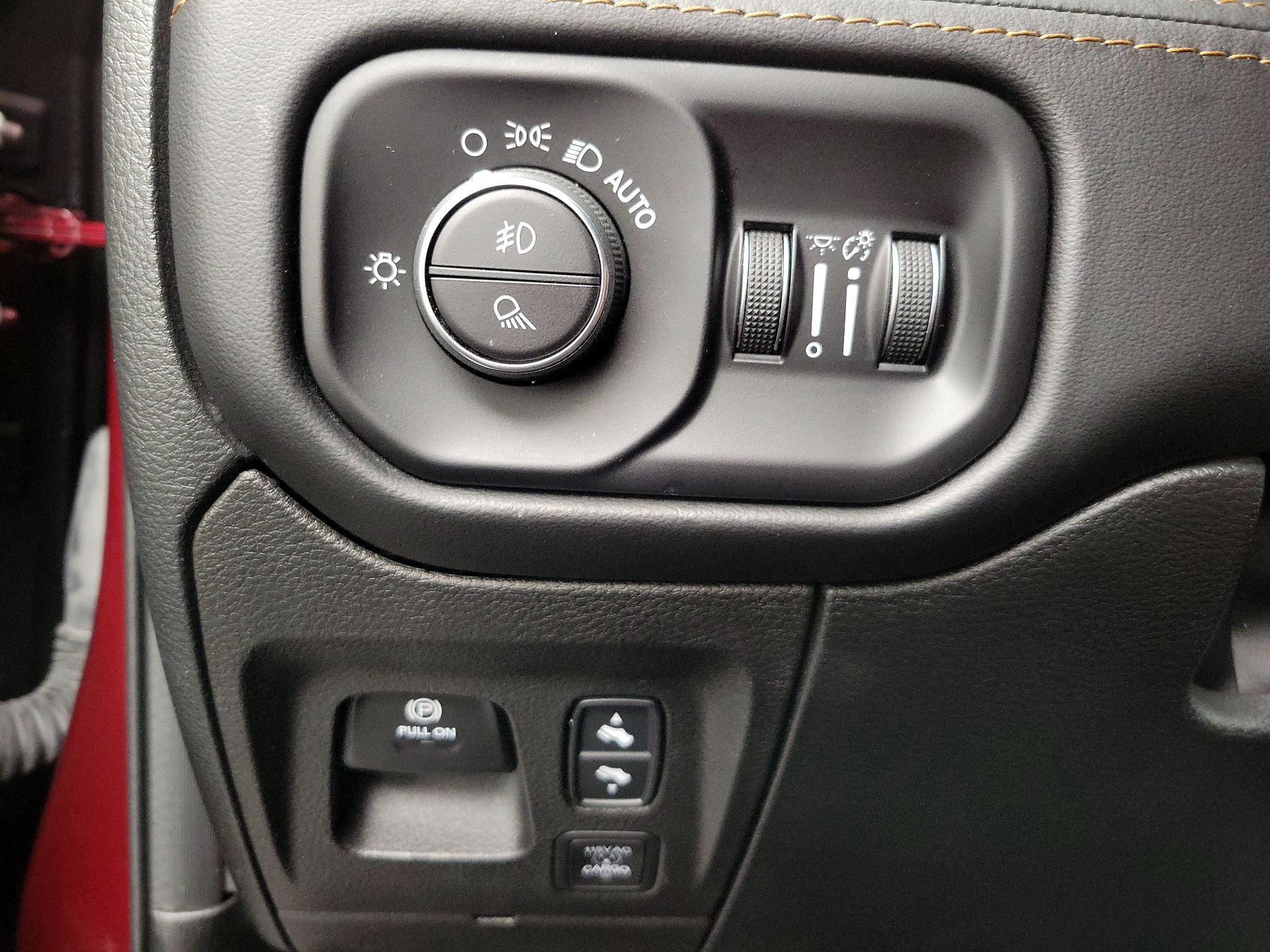 Thumbnail: 2022 RAM 1500 - 13