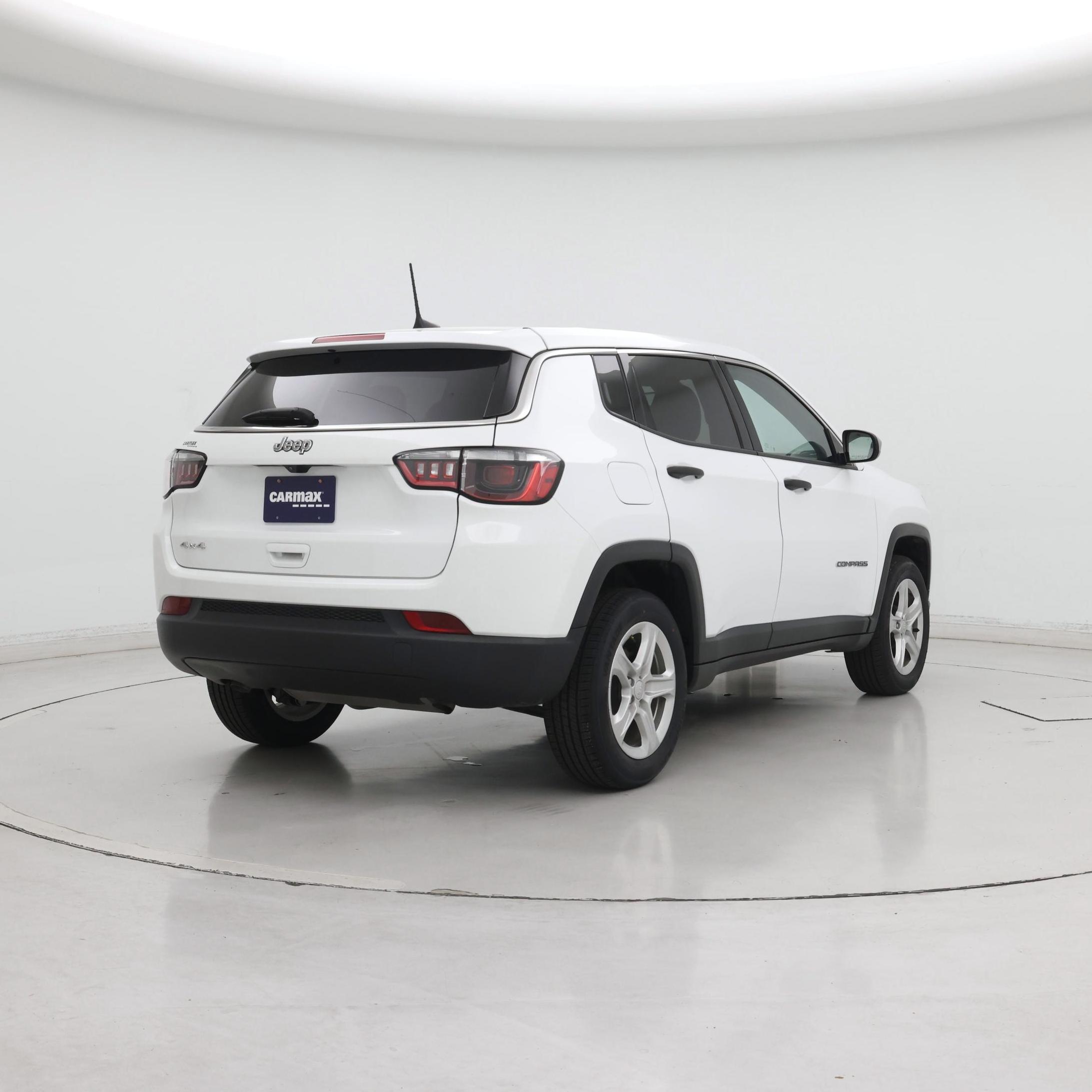 Thumbnail: 2023 Jeep Compass - 8