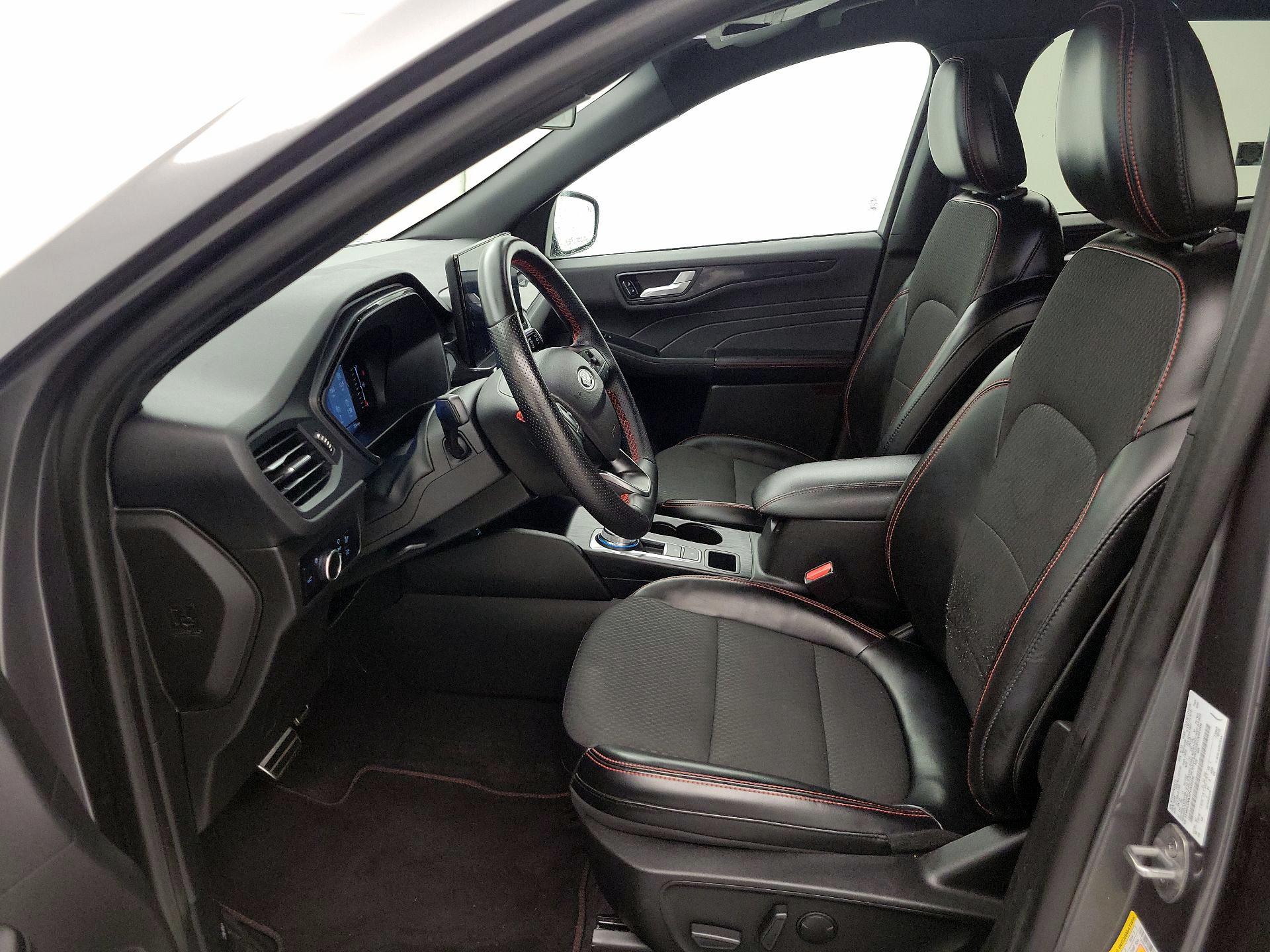 Thumbnail: 2023 Ford Escape - 11