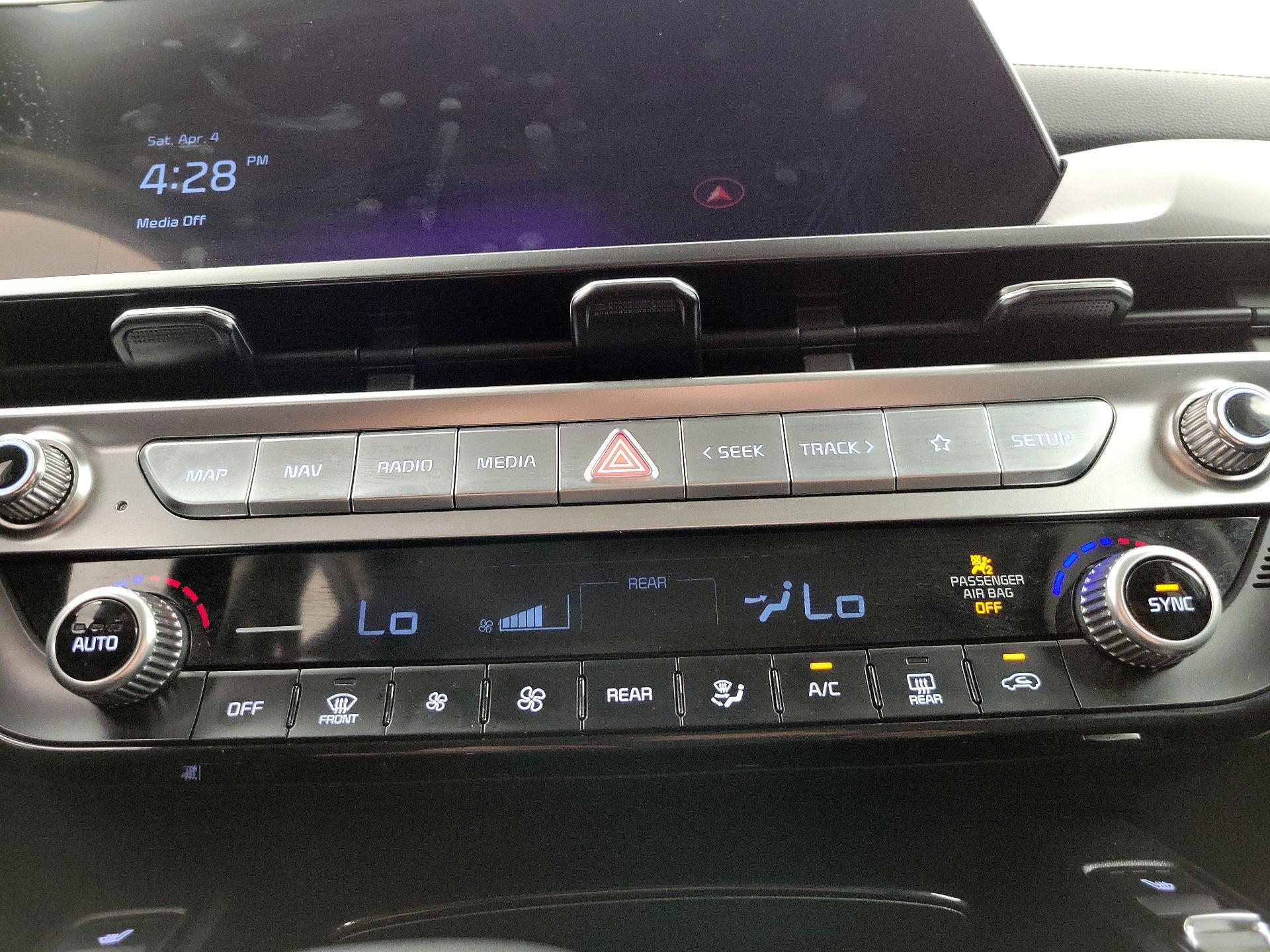 Thumbnail: 2025 Kia Telluride - 17