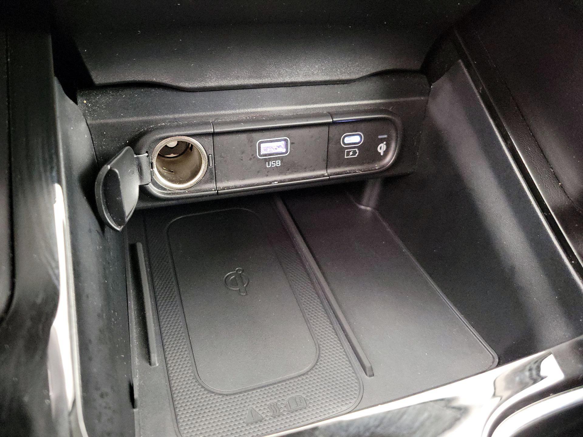 Thumbnail: 2025 Kia Telluride - 19