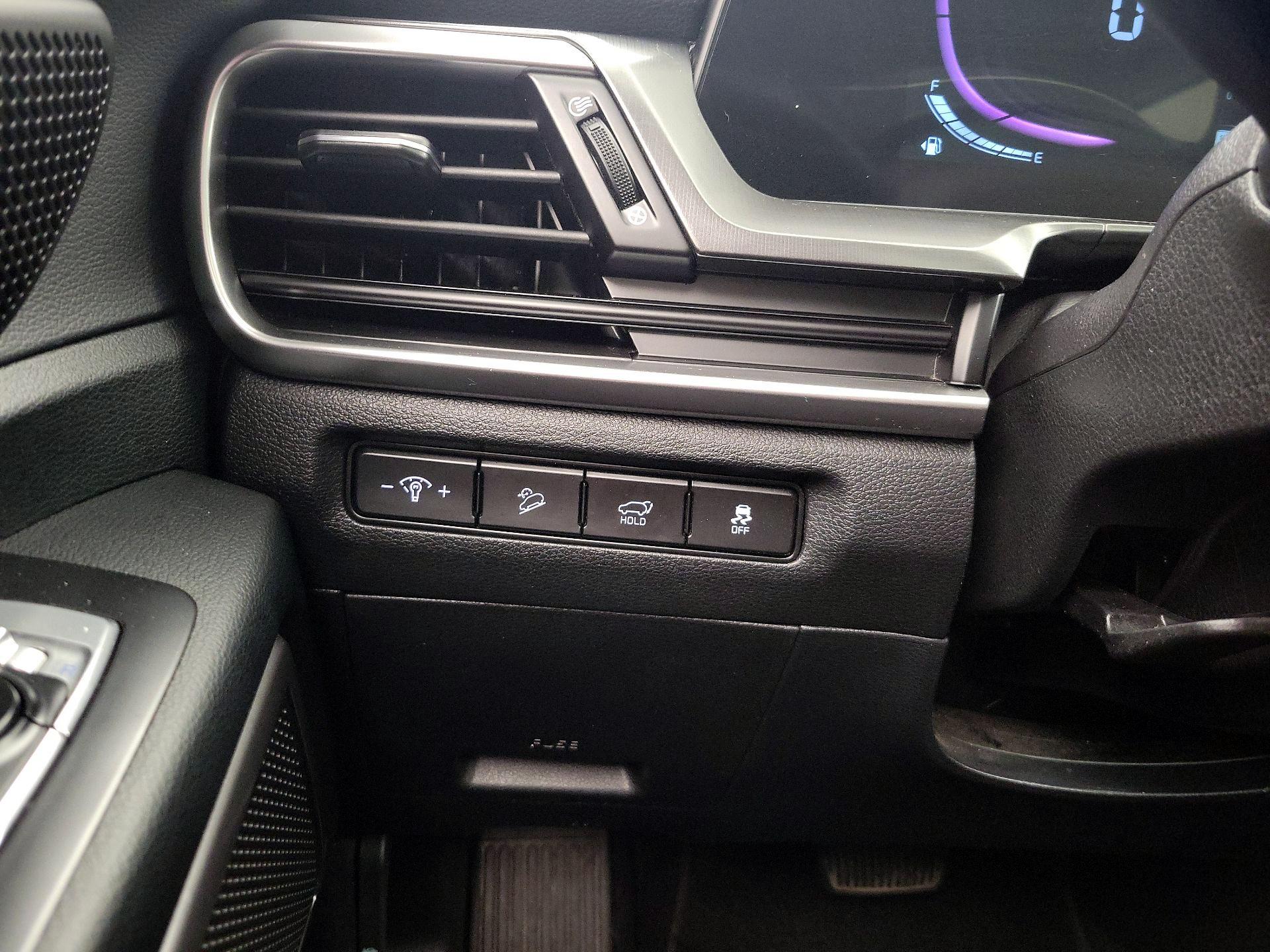 Thumbnail: 2025 Kia Telluride - 13