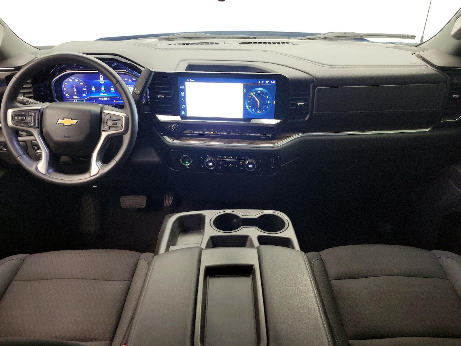 2022 Chevrolet Silverado 1500 LT - Photo 10
