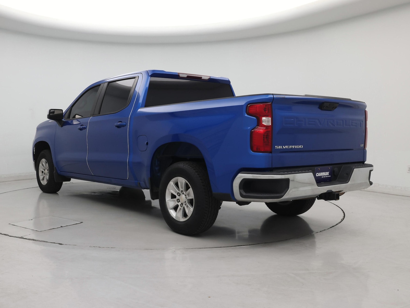 2022 Chevrolet Silverado 1500 LT - Photo 3