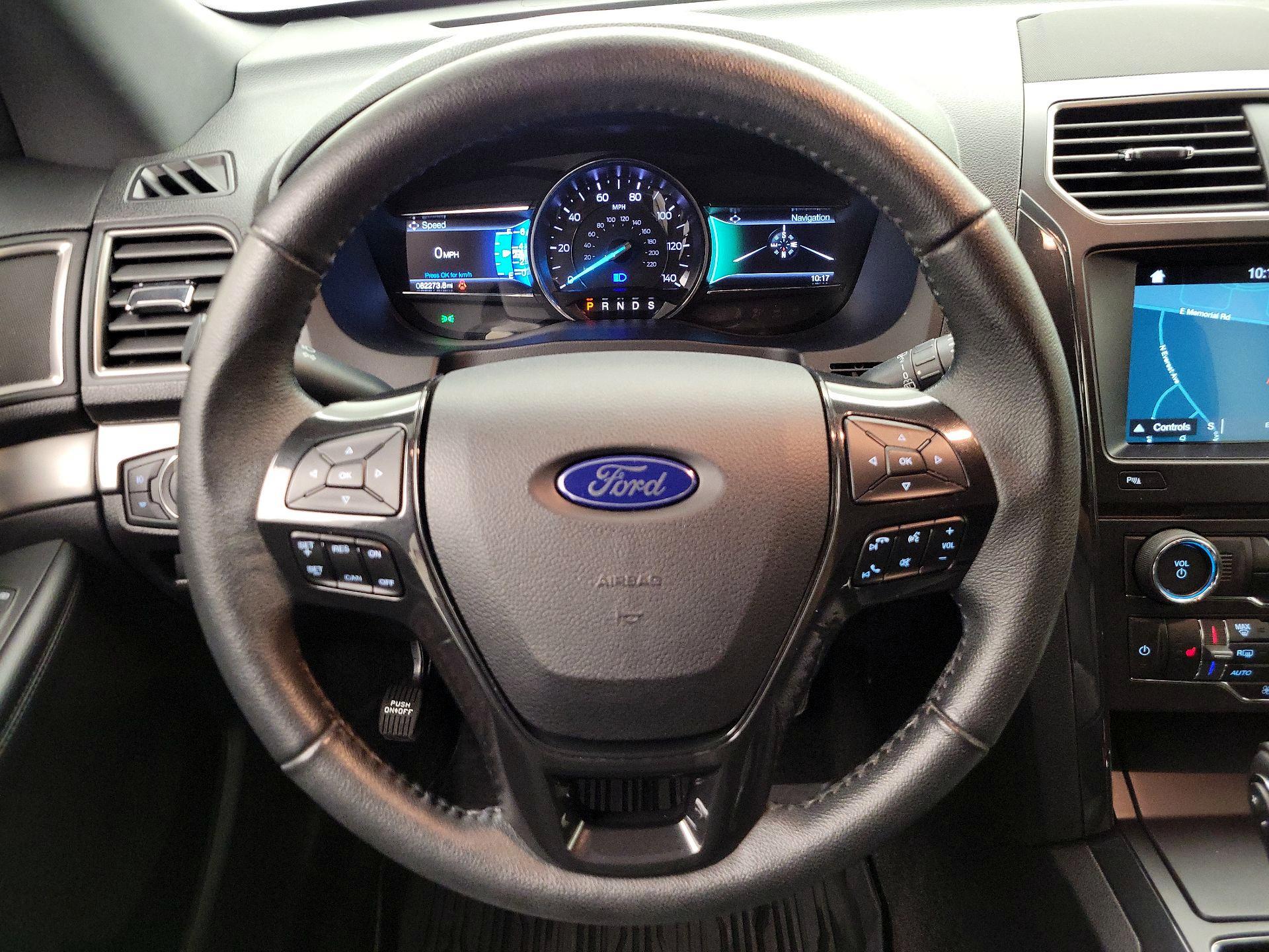 Thumbnail: 2018 Ford Explorer - 10