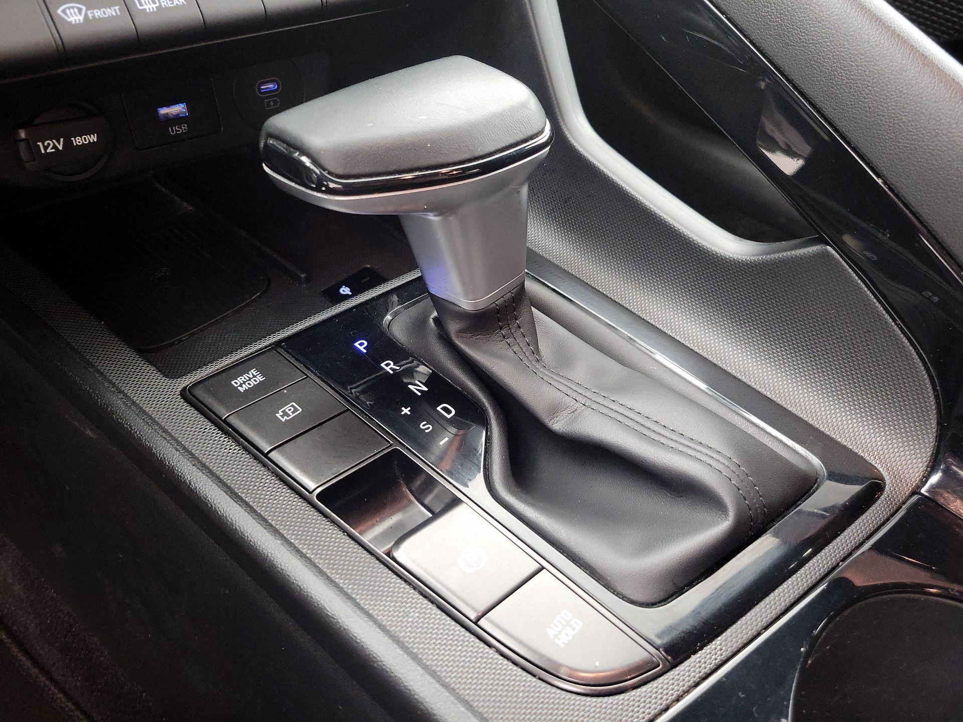 Thumbnail: 2025 Hyundai Elantra - 18